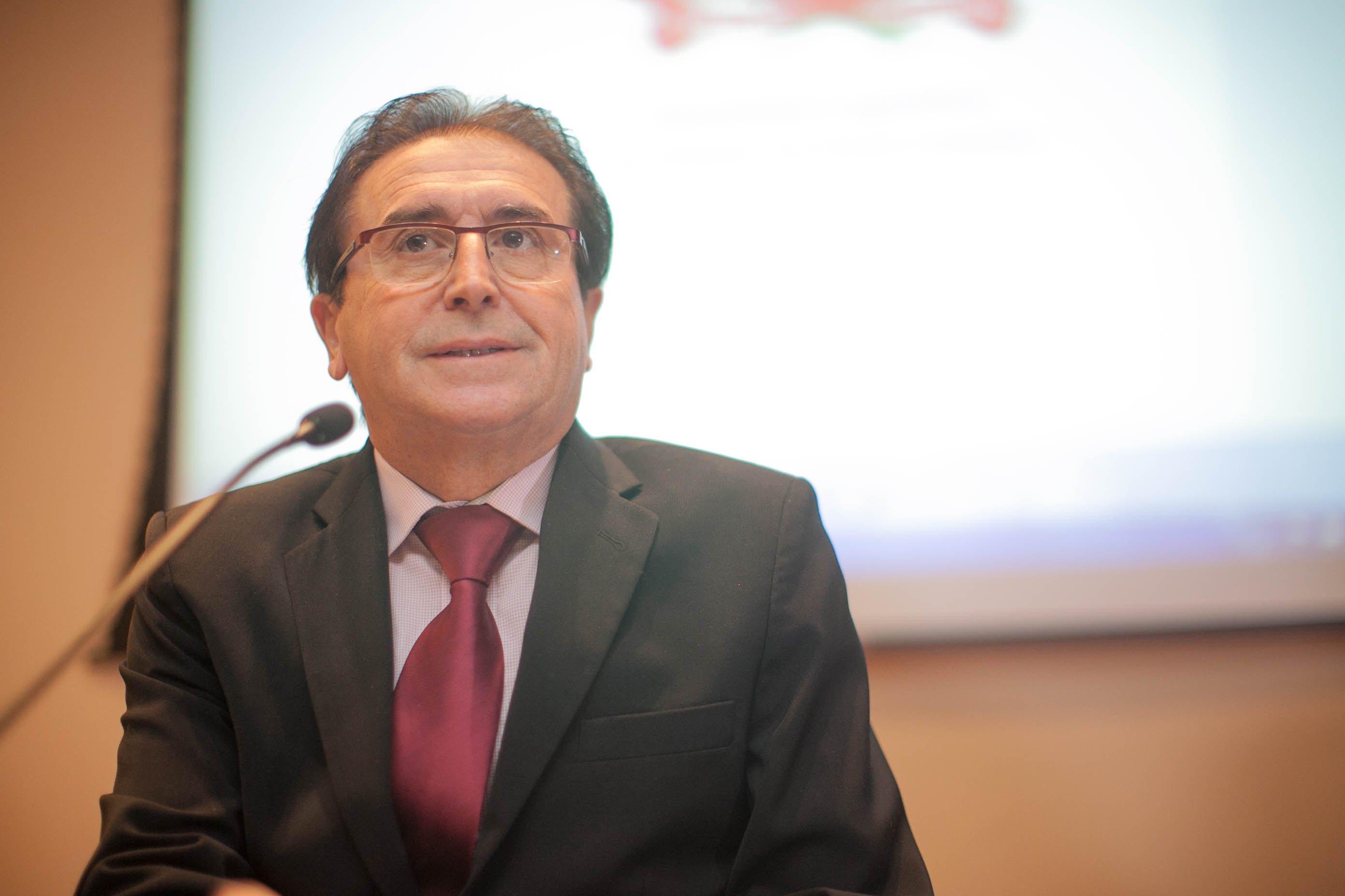 Deputado Antônio Aguiar (PMDB) em Audiência Pública: Situação estrutural das escolas estaduais