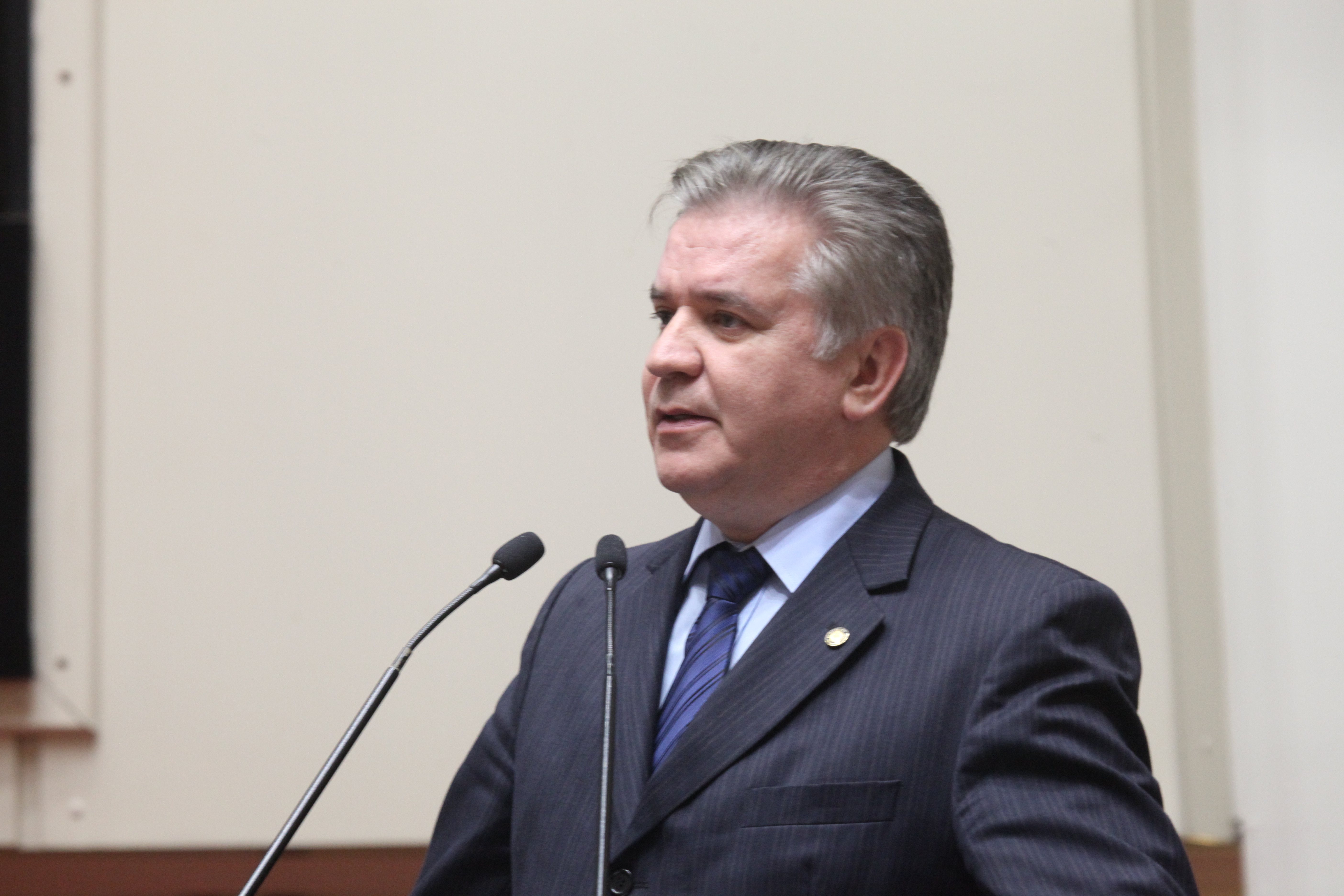 Sessão Ordinária. Deputado César Valduga (PCdoB).