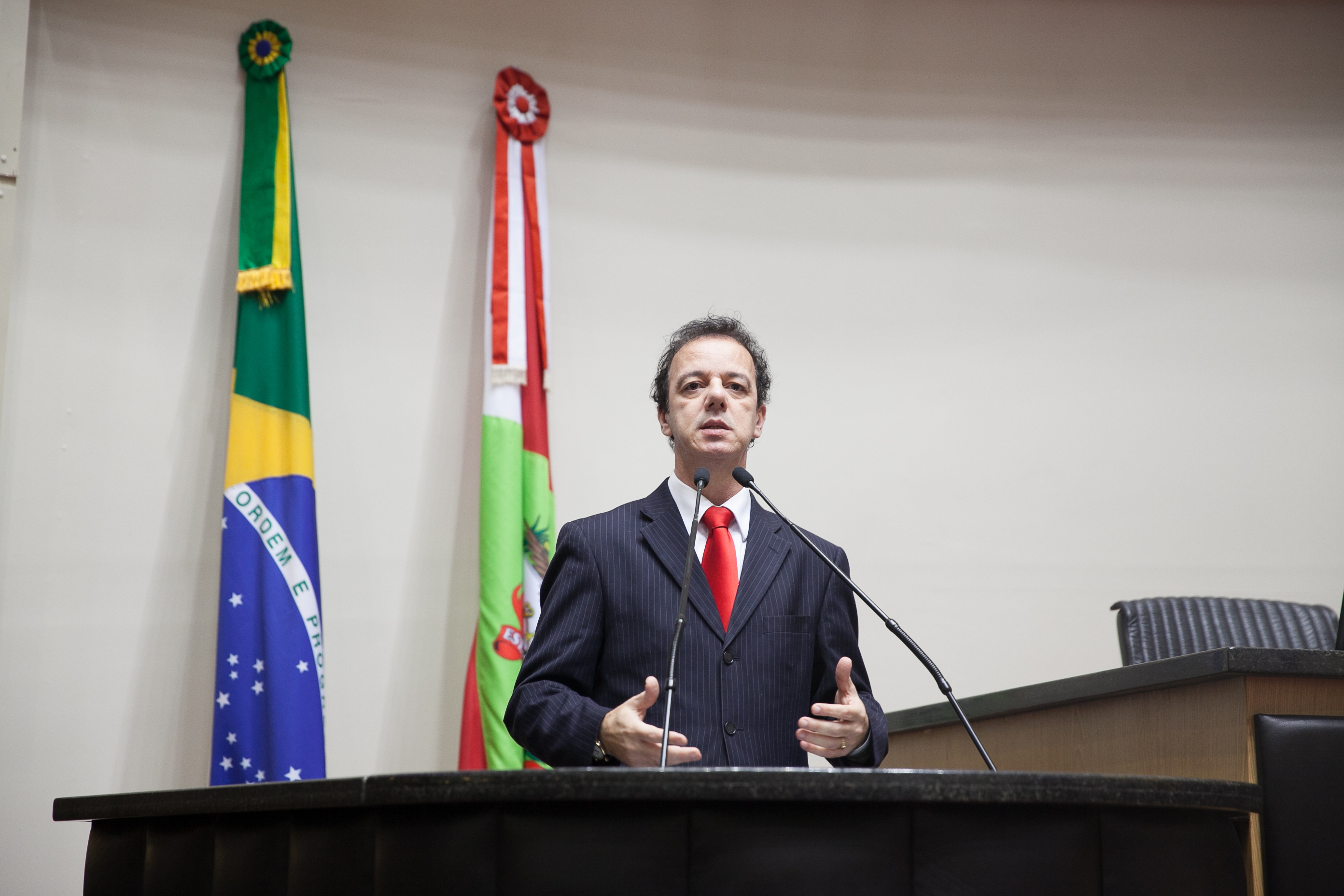 Deputado Ismael dos Santos (PSD) em Sessão Ordinária