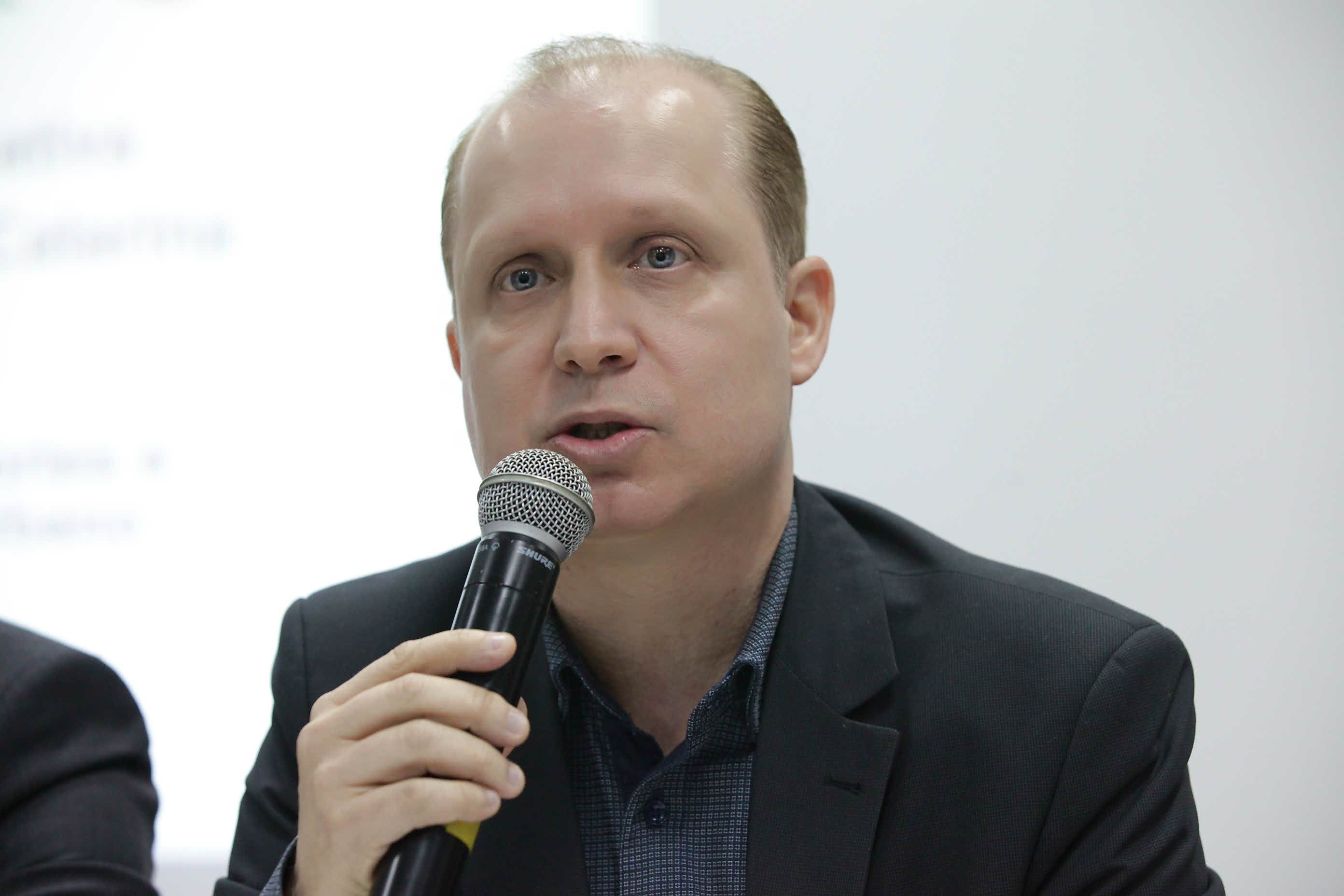Juliano Gonçalves Nascimento. Audiência Pública - Implantação da Região Metropolitana do Vale do Itajaí