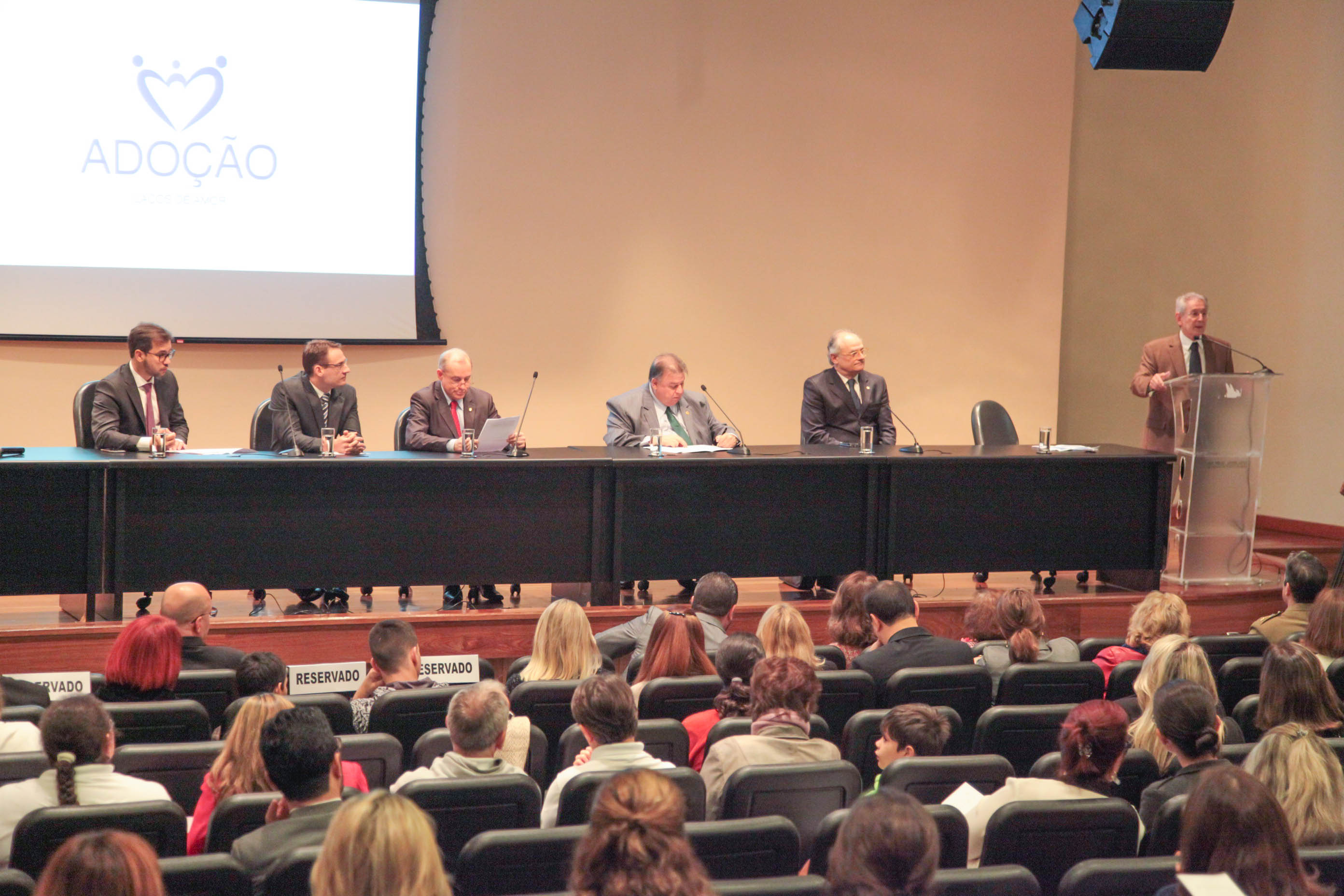 Lançamento do Seminário “Adoção Laços de Amor”