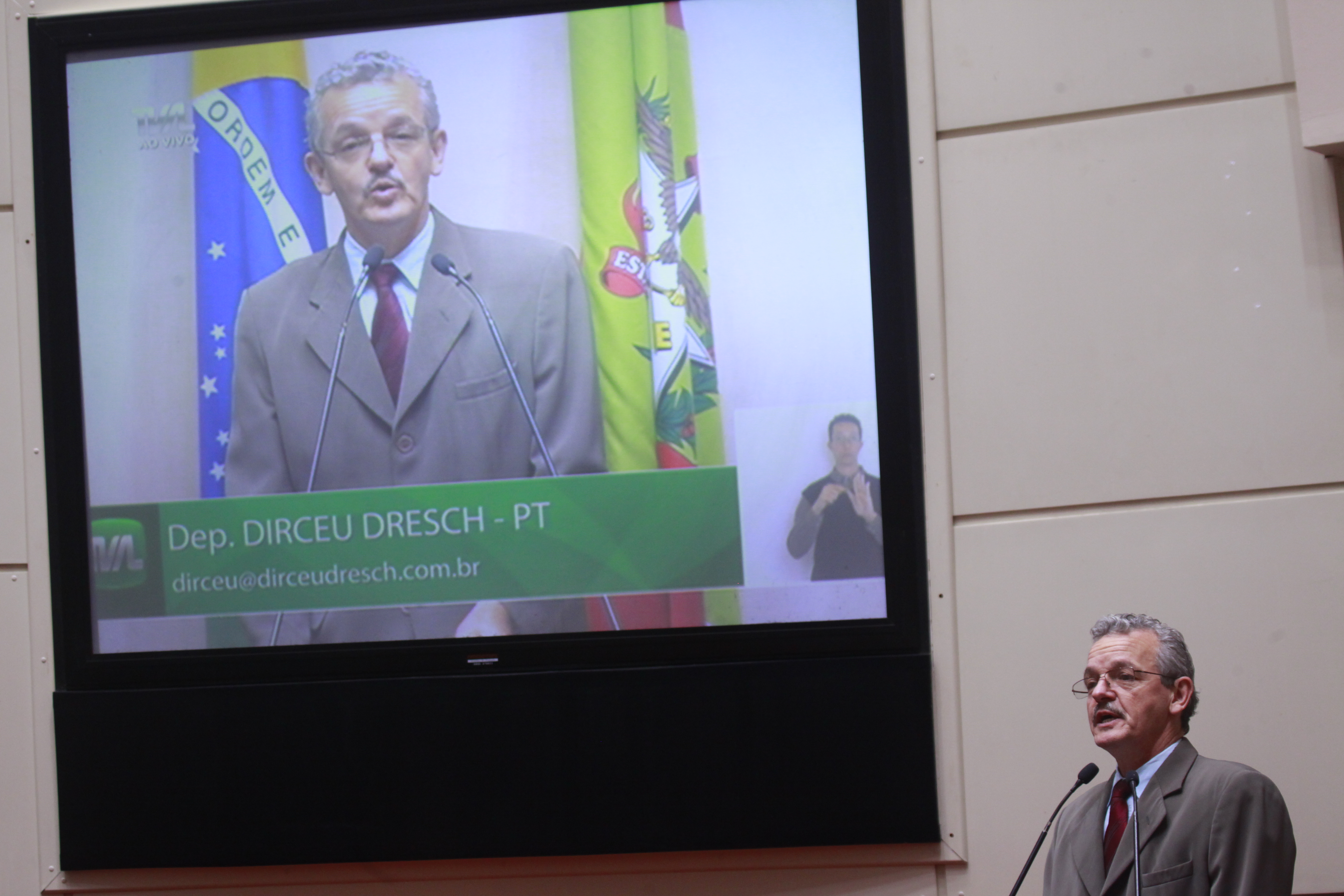 Sessão Ordinária.Deputado Dirceu Dresch (PT).