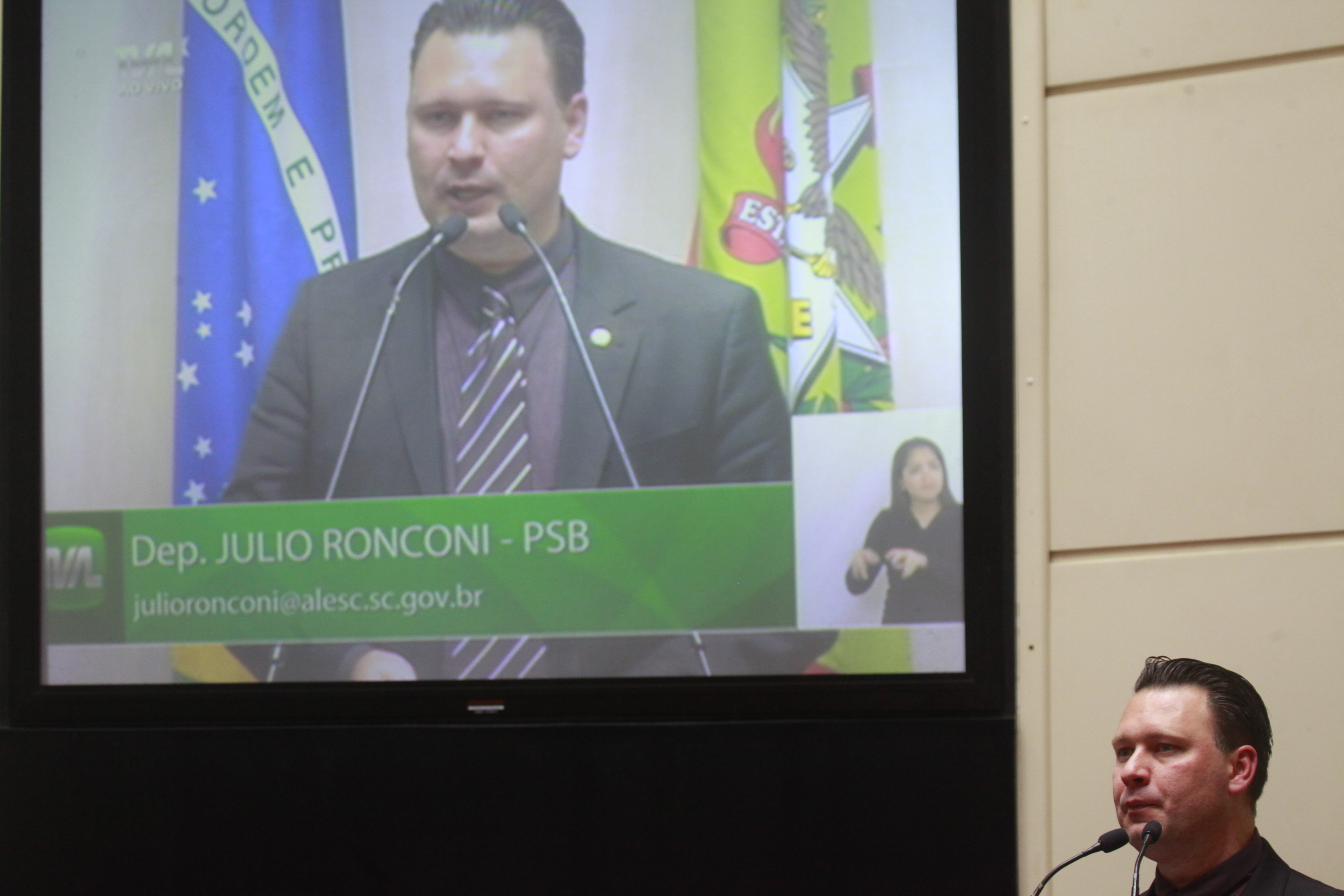 Sessão Ordinária. Deputado Julio Ronconi(PSB).