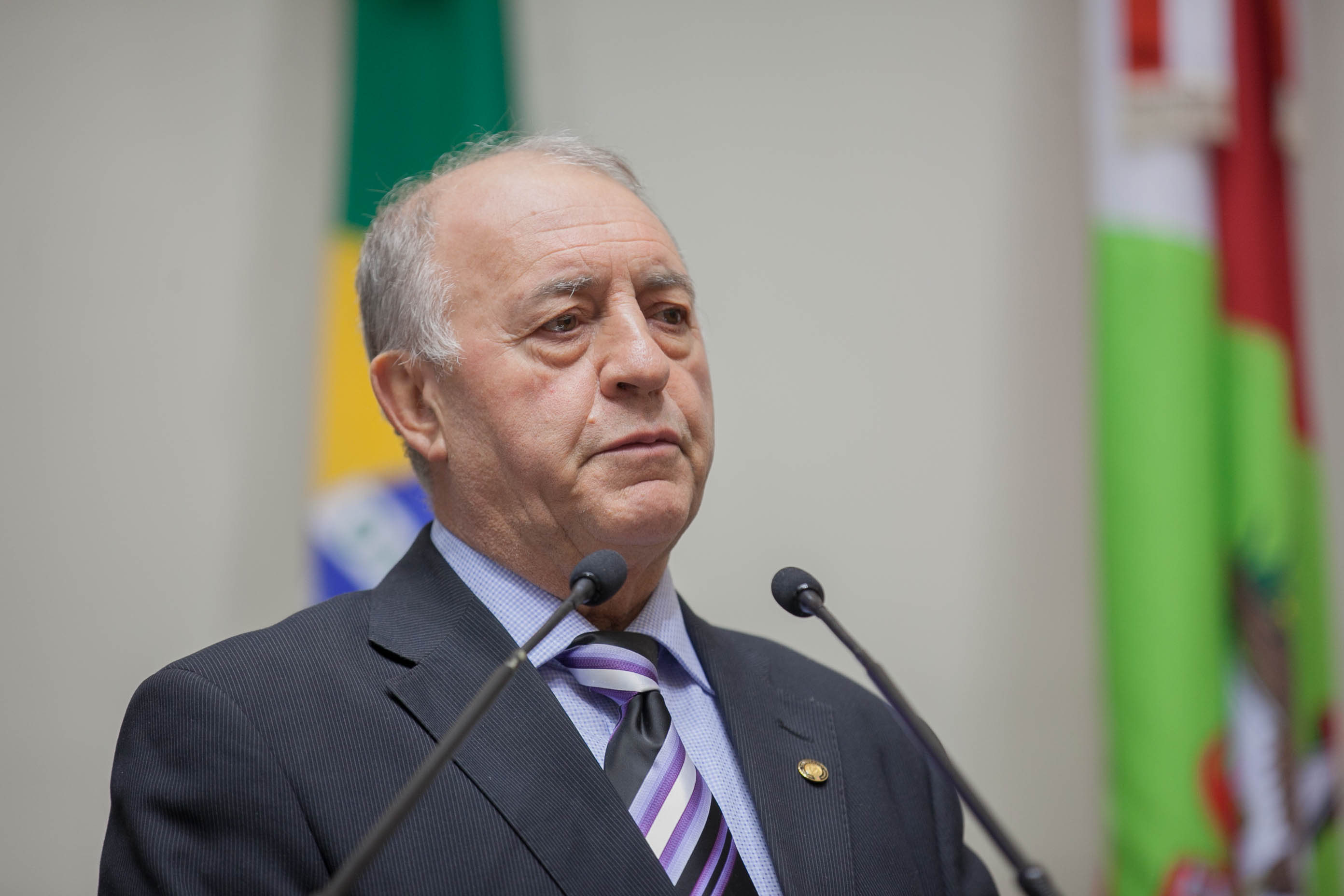 Deputado Natalino Lazare (PR) em Sessão Ordinária
