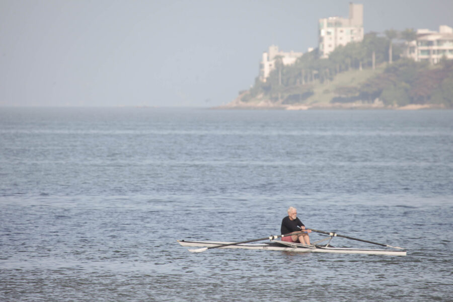 Odilon Maia Martins, remador que vai carregar a tocha olímpica na passagem por Florianópolis