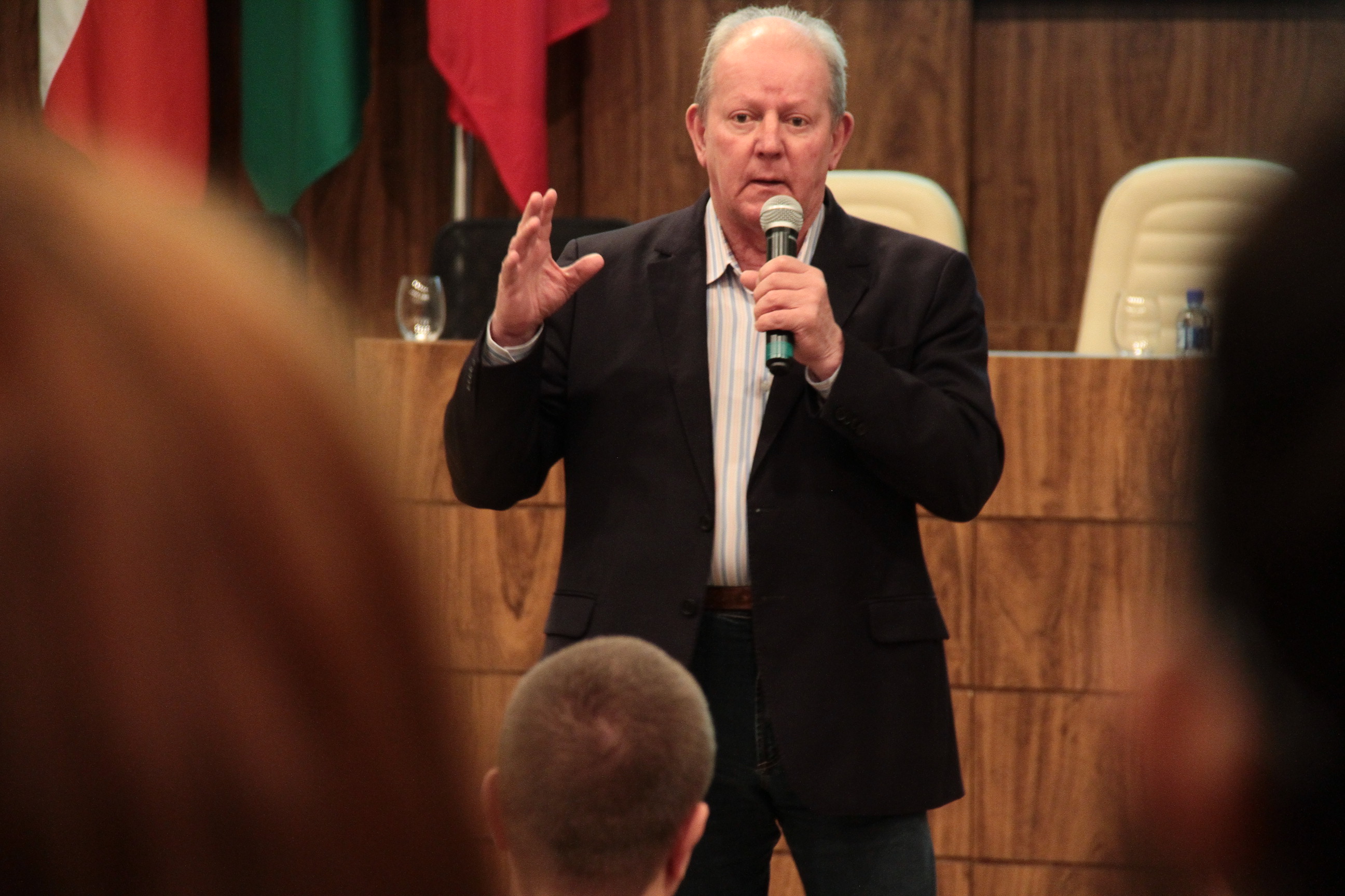 Audiência Pública do Orçamento Regionalizado em São José. Deputado Marcos Vieira (PSDB)