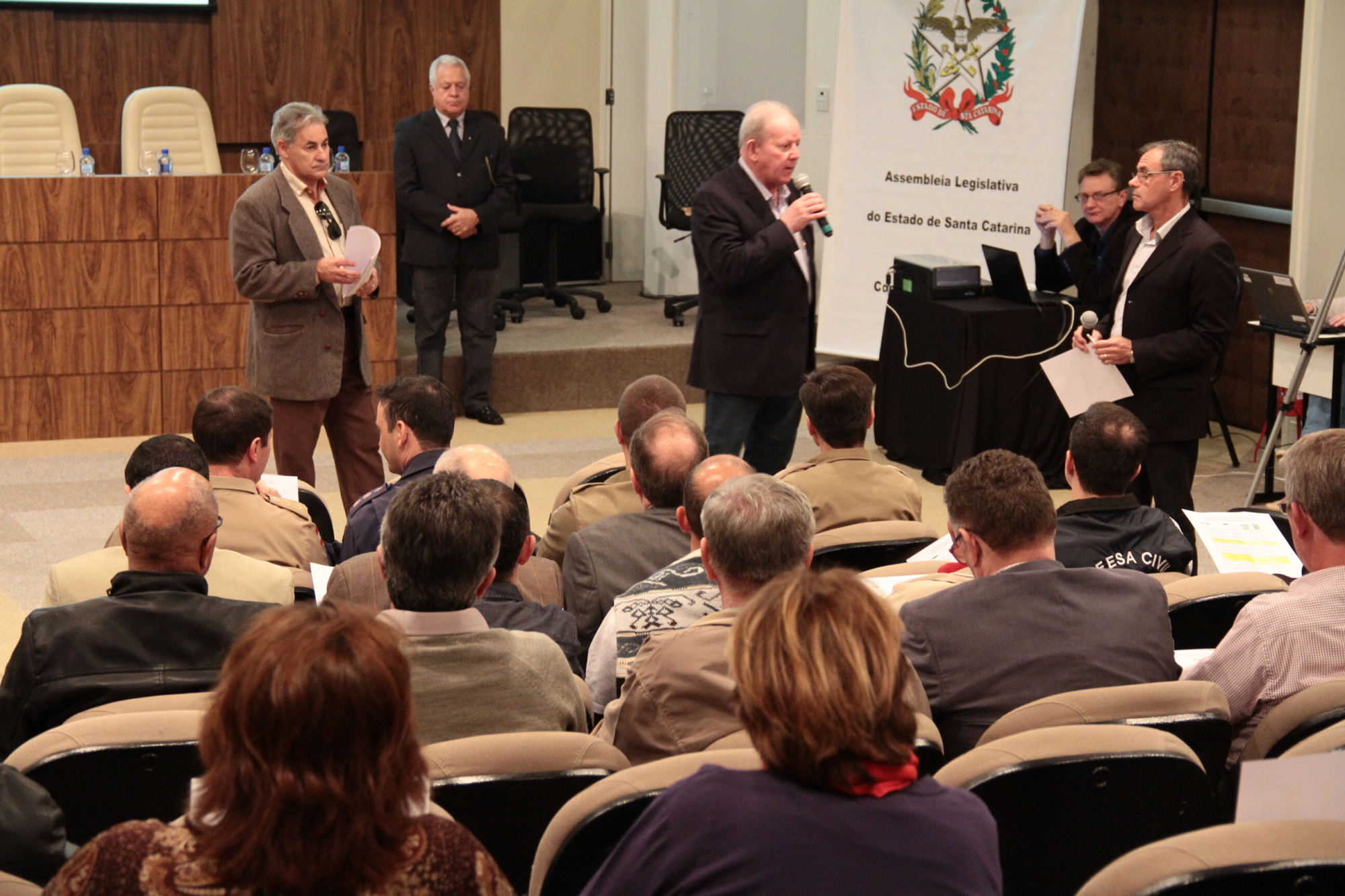 Grande Florianópolis encerra audiências do Orçamento Regionalizado 2016