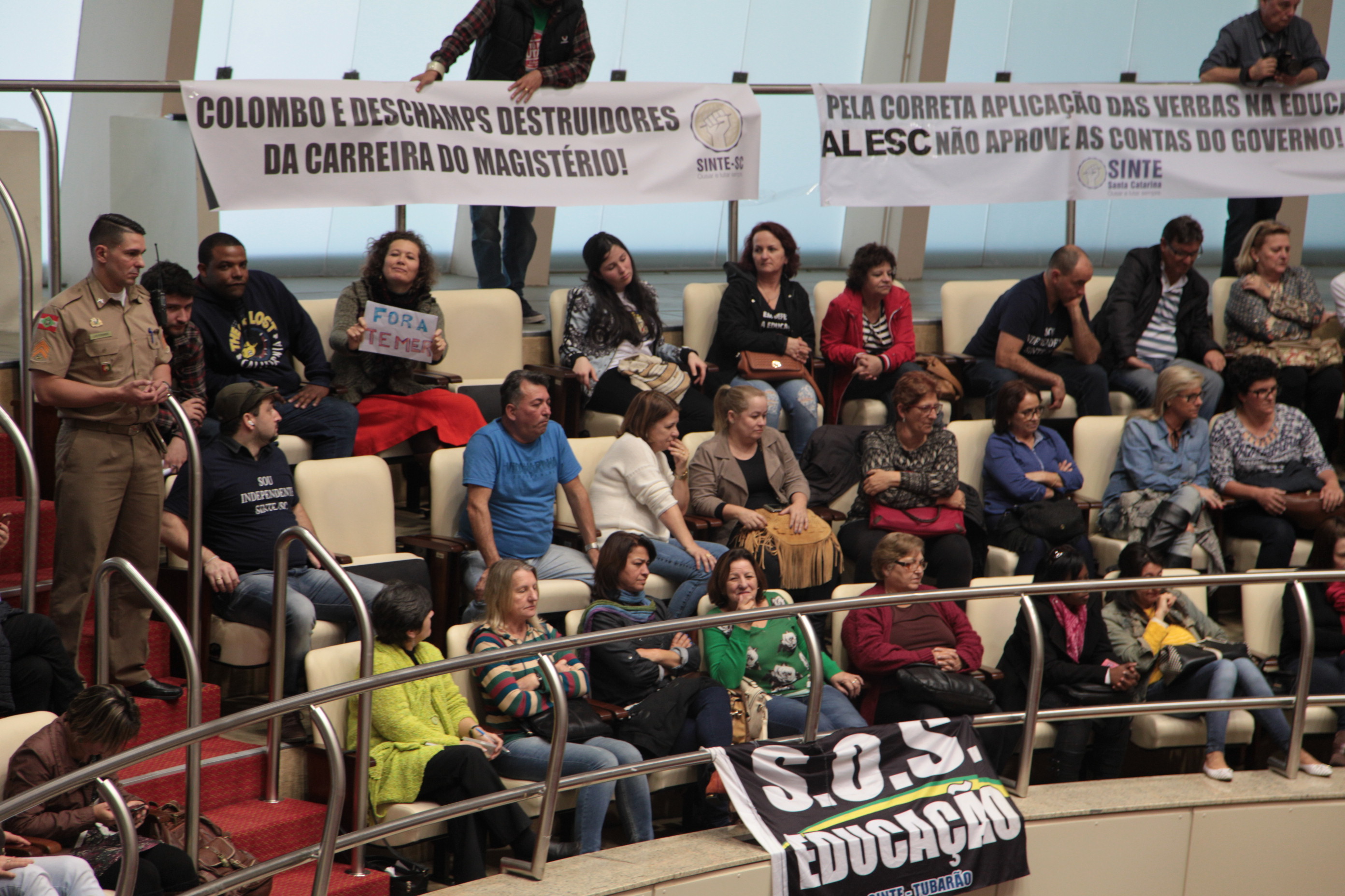 Sessão Ordinária - Secretário da Educação. Foto: Miriam Zomer/ Agência AL.