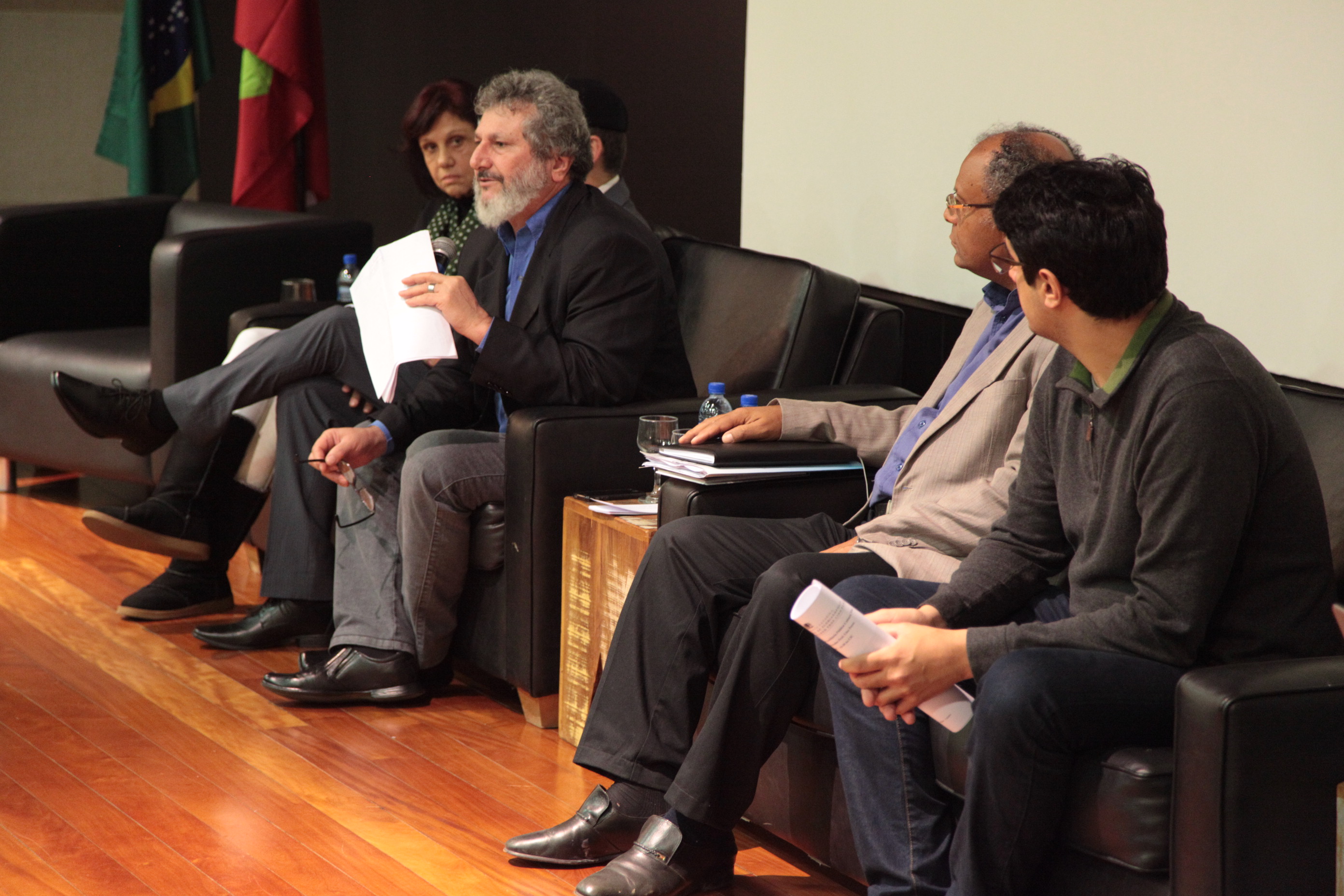 Audiência Pública sobre o PL nº 143.4/2014 que Institui a Política Estadual de Cultura Viva.
