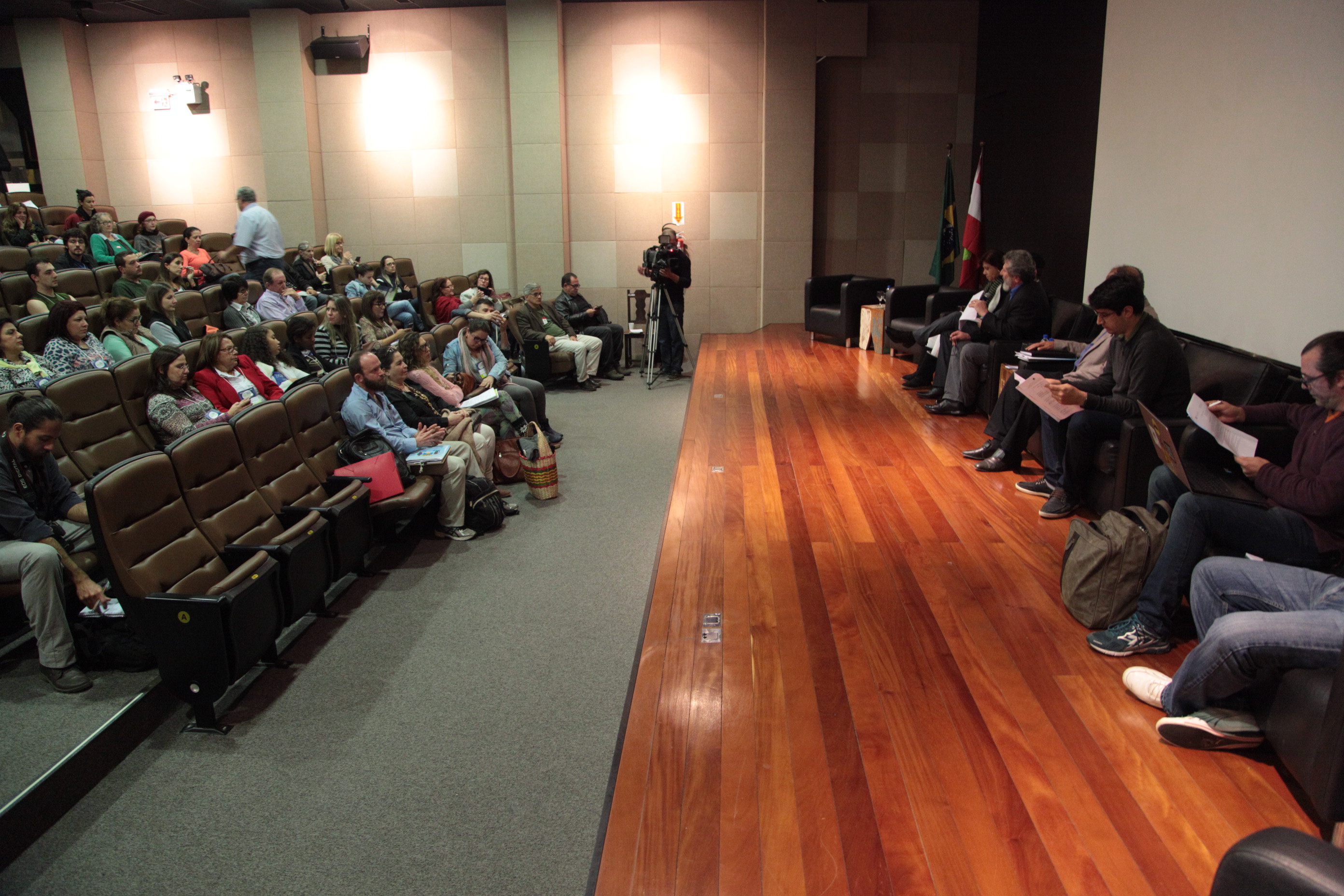 Audiência Pública sobre o PL nº 143.4/2014 que Institui a Política Estadual de Cultura Viva.