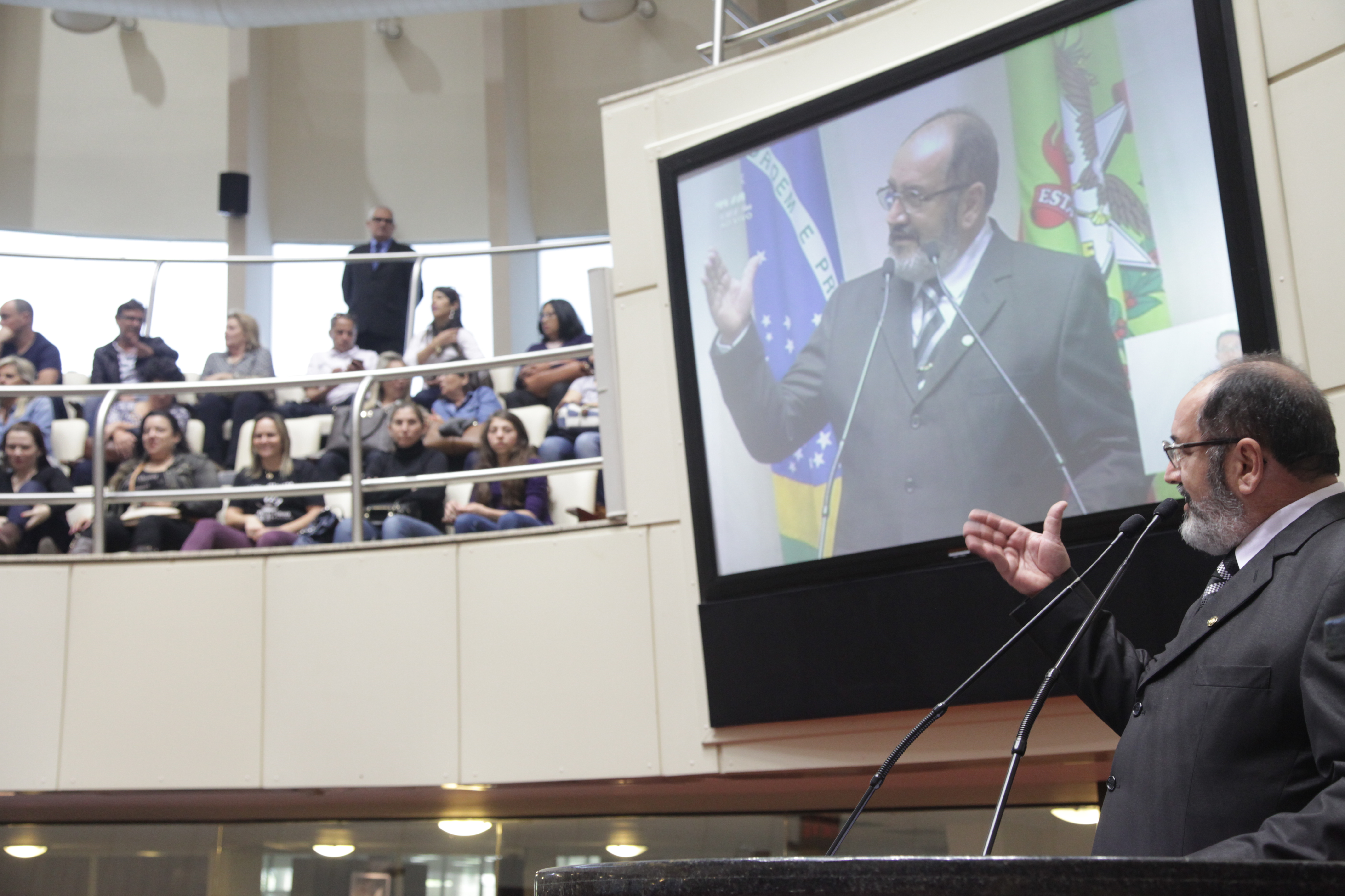 Sessão Ordinária. Deputado Roberto Salum (PRB)