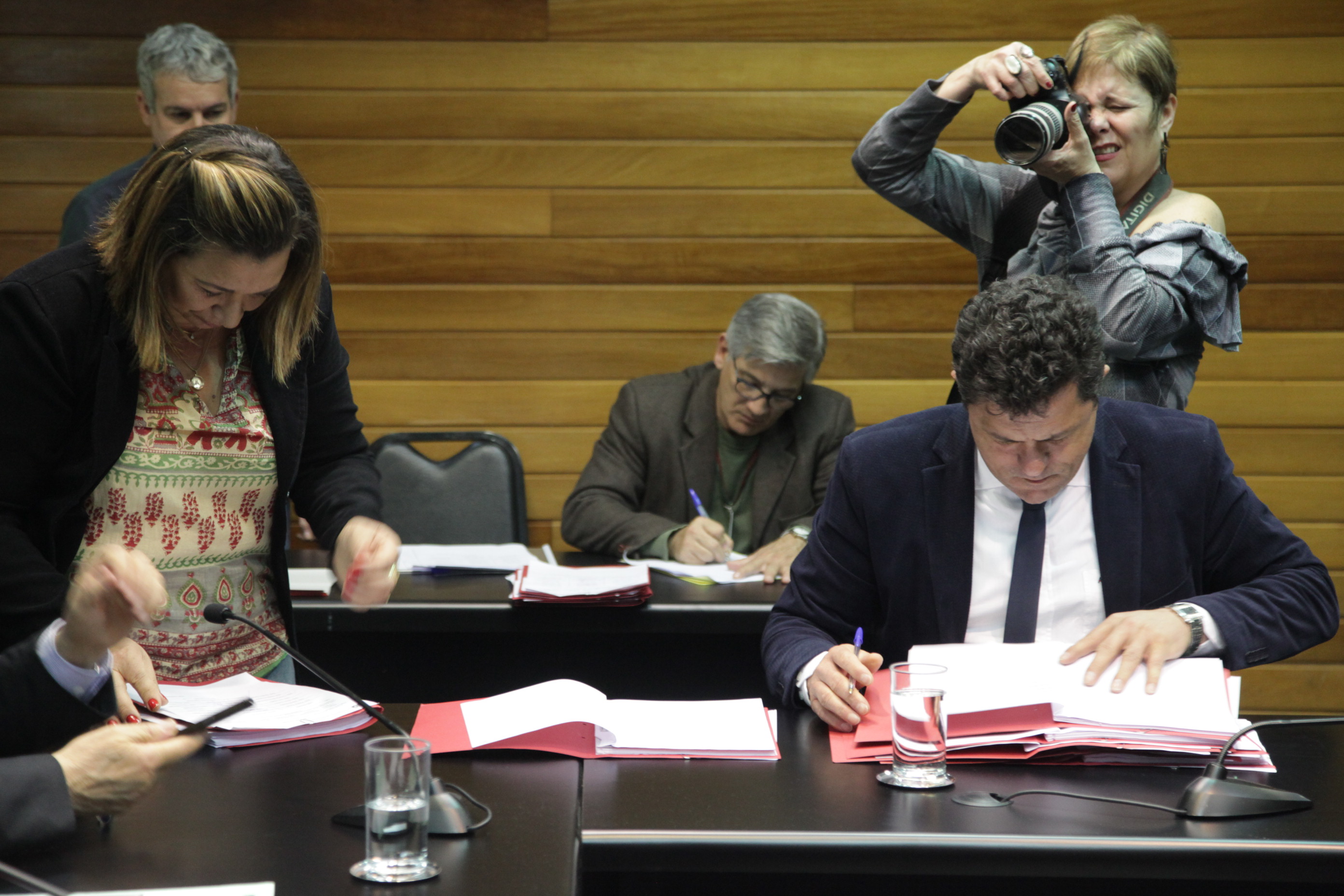 Comissão de Educação.