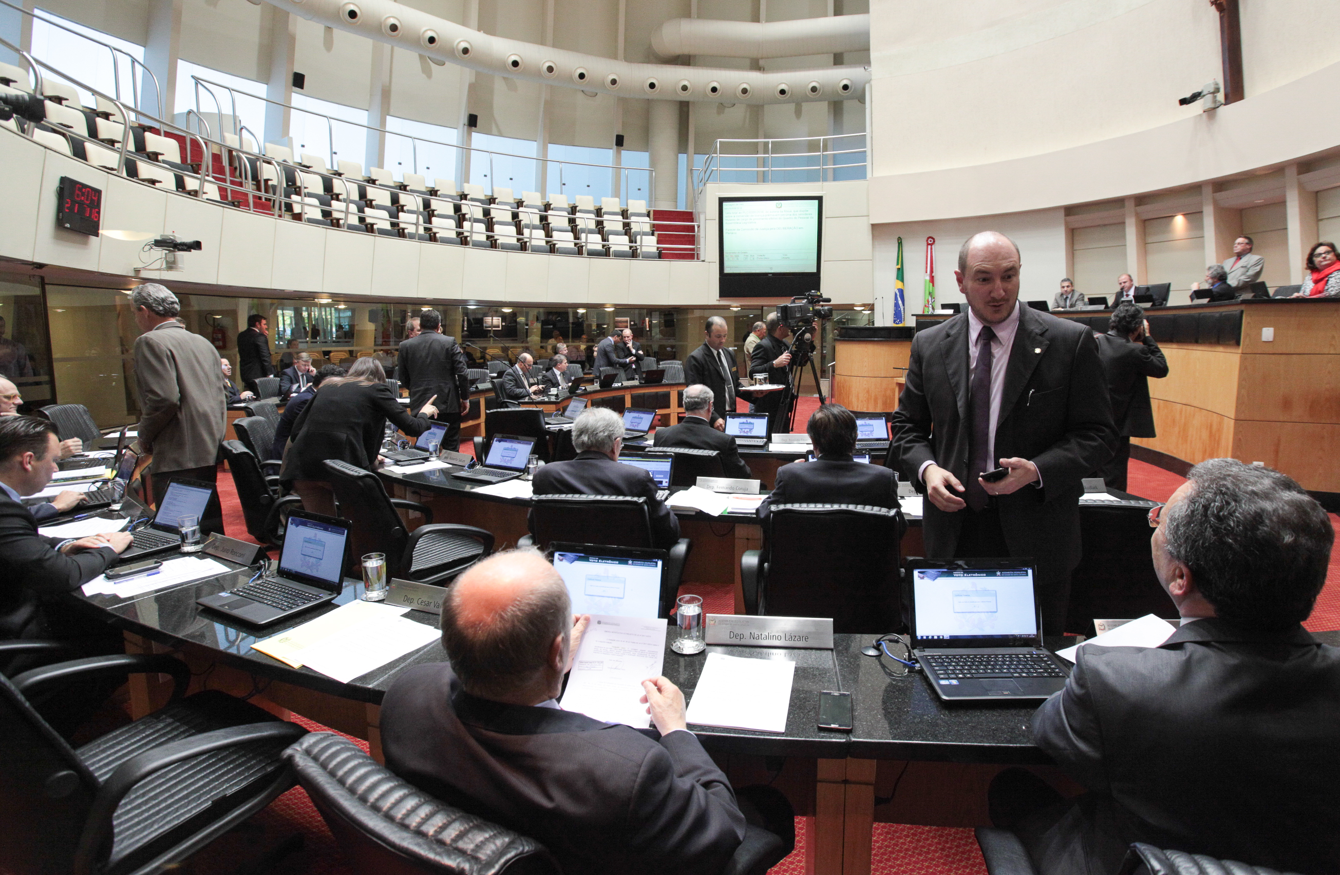 Sessão Ordinária - Votação do Veto.