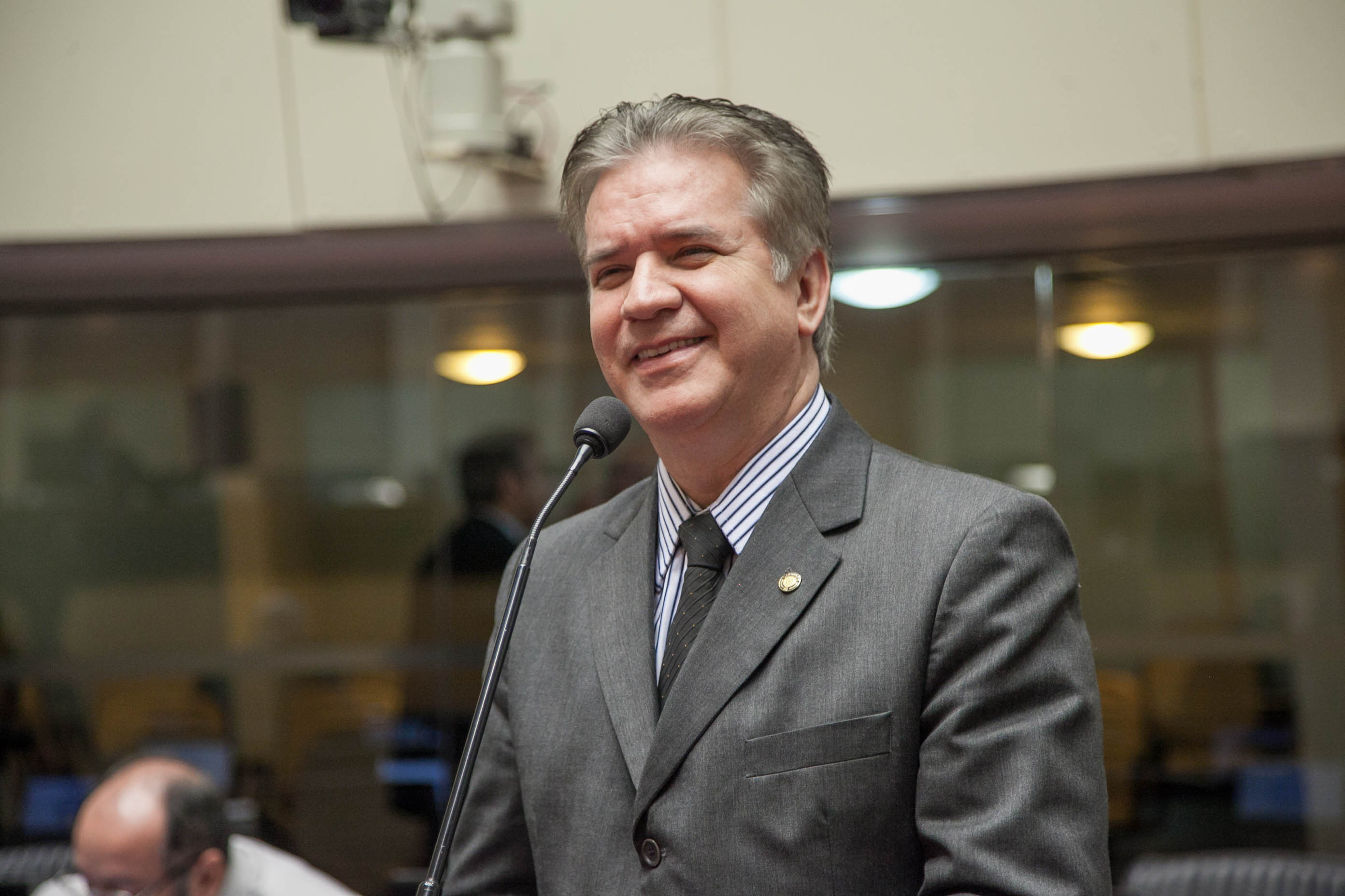 Deputado César Valduga (PCdoB) em Sessão Ordinária