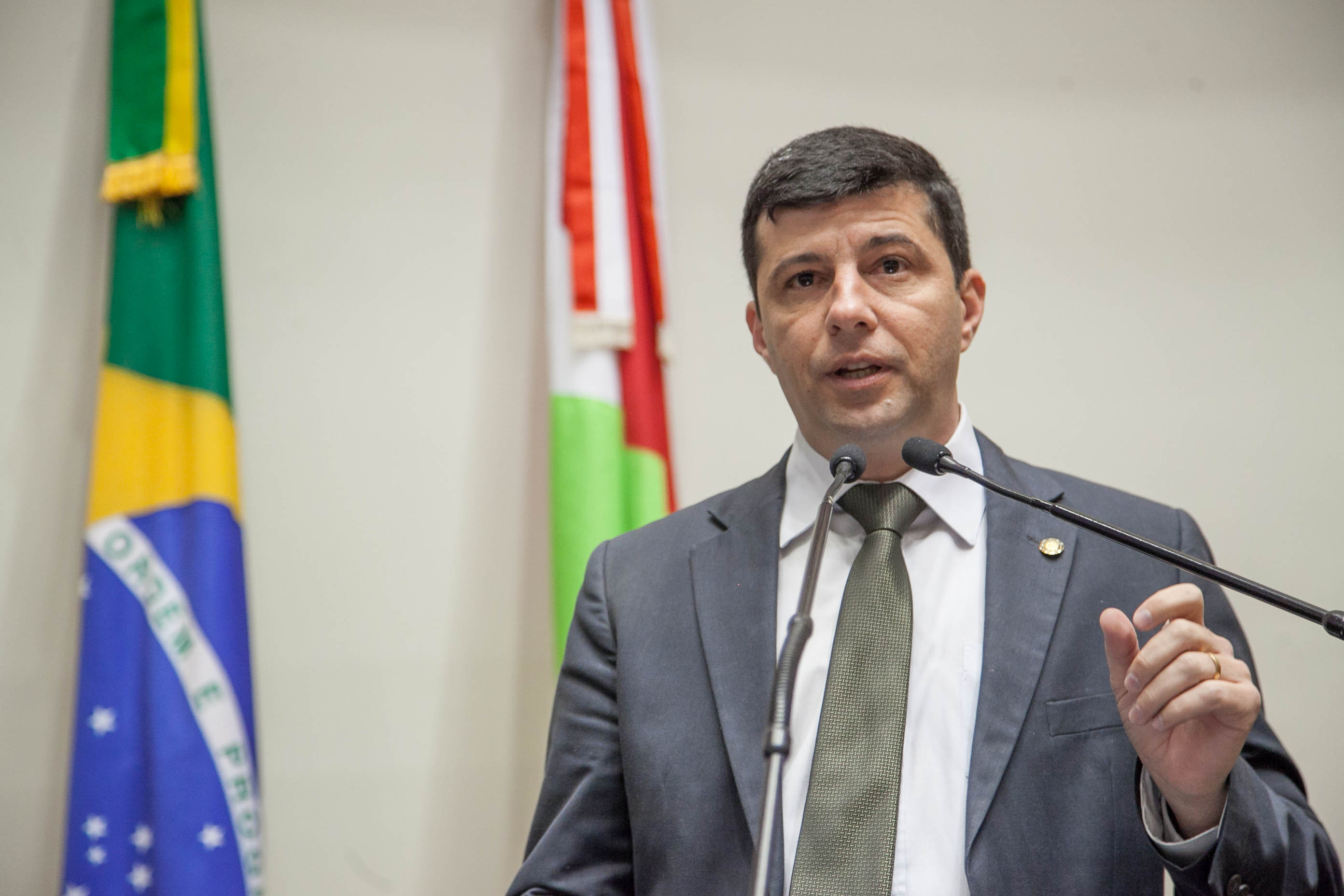 Deputado Fábio Flôr (PP) em Sessão Ordinária