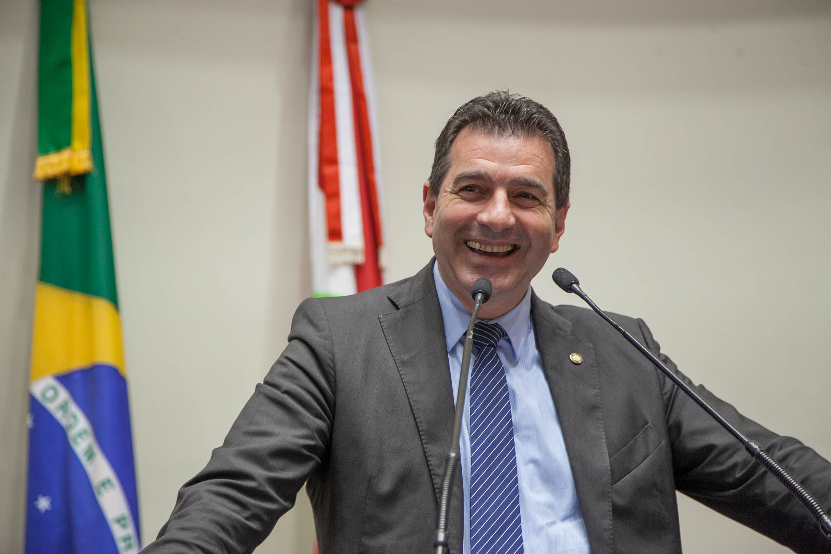 Deputado Valdir Cobalchini (PMDB) em Sessão Ordinária