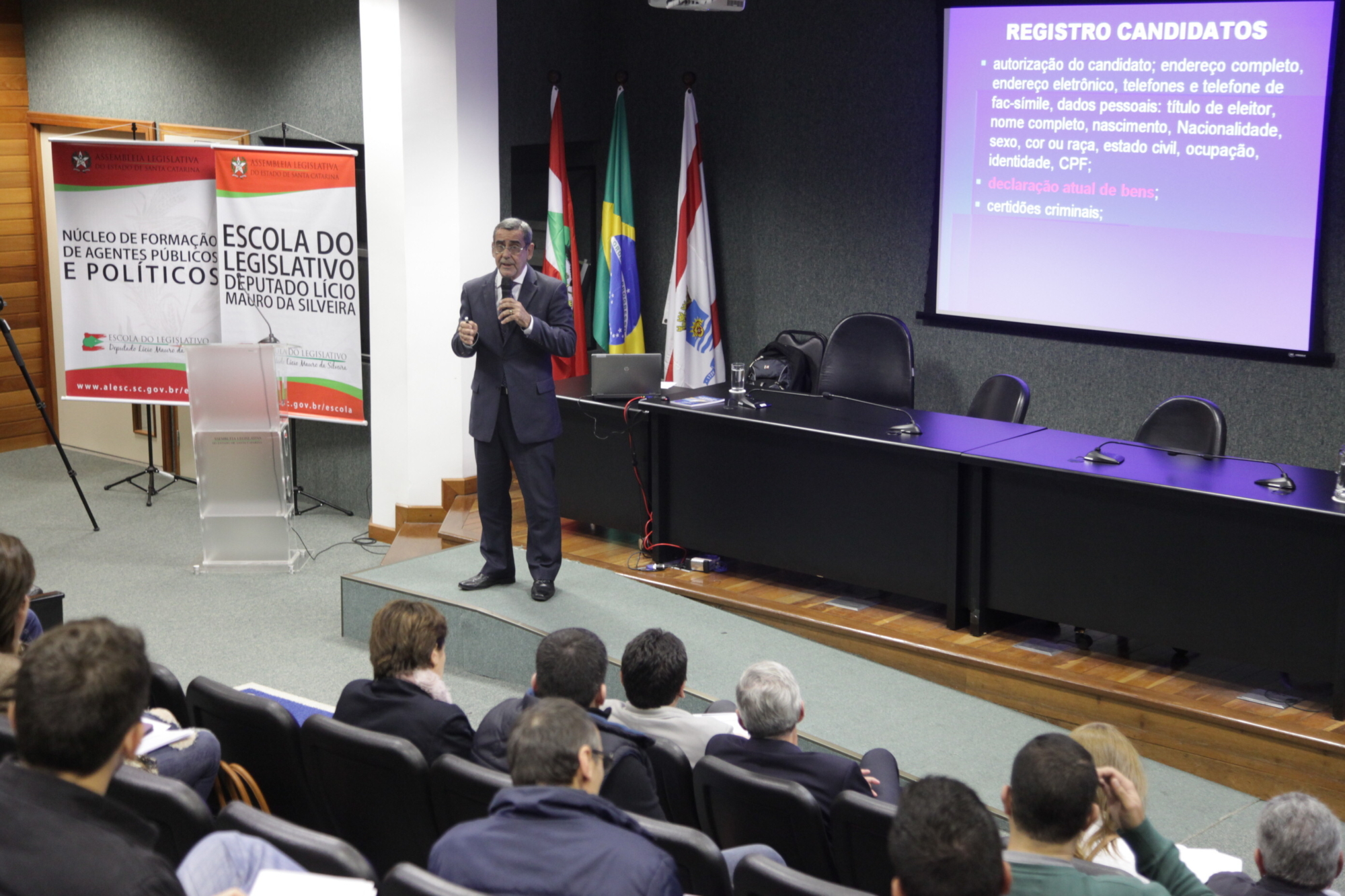 Palestra em Florianópolis debate as novas regras para as eleições deste ano