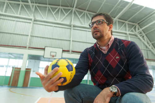 Jogador de handebol abdicou de olimpíada para salvar a vida da irmã