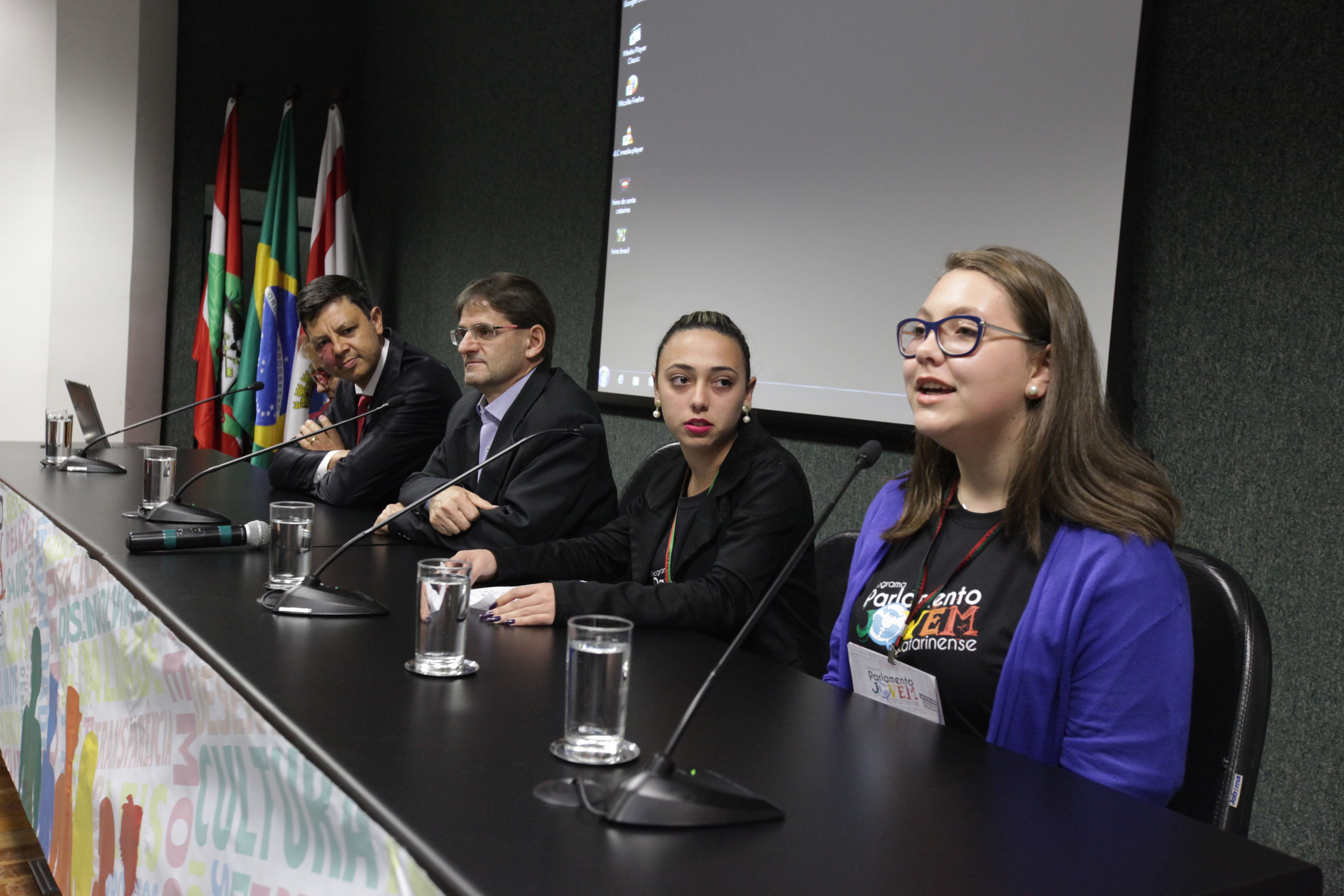 21ª Edição do programa Parlamento Jovem Catarinense.