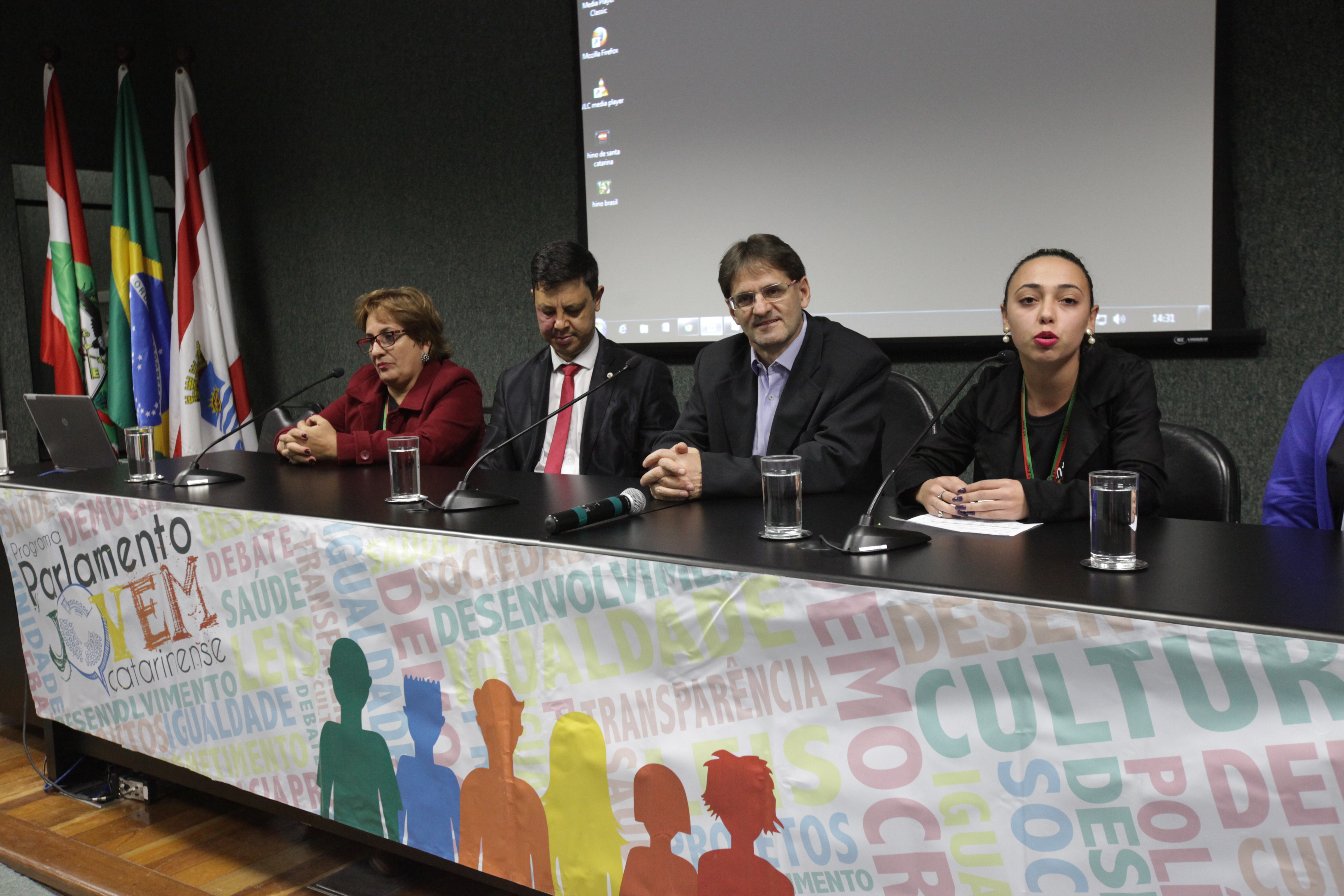 21ª Edição do programa Parlamento Jovem Catarinense.