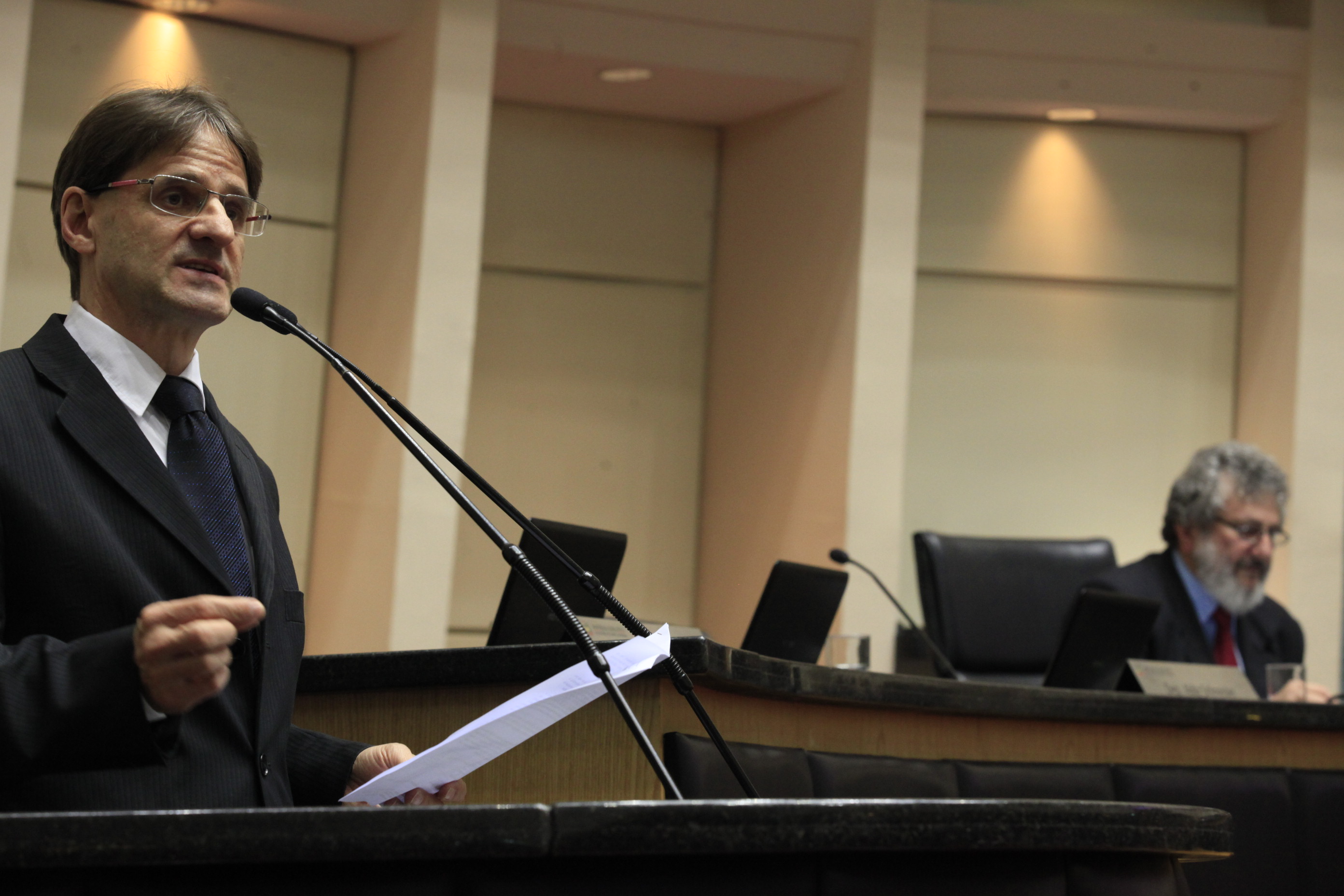 Sessão Ordinária. Deputado Neodi Saretta (PT)