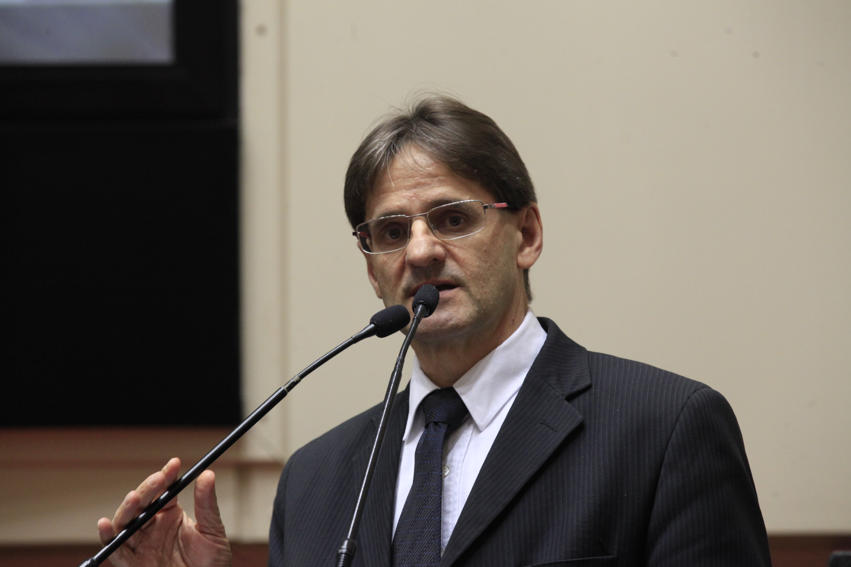 Sessão Ordinária. Deputado Neodi Saretta (PT)