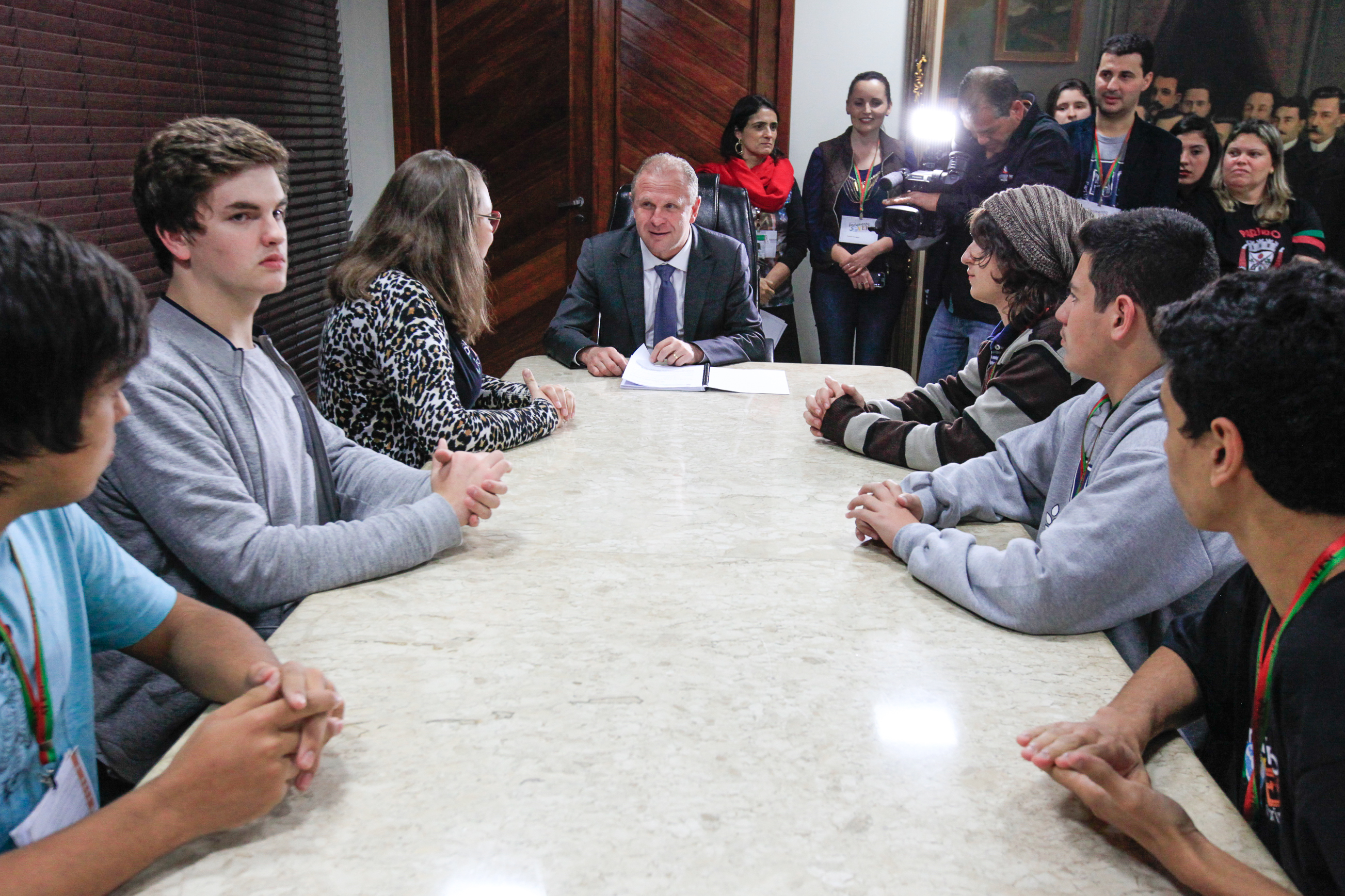 Parlamento Jovem visita Presidência da Assembleia. Foto:Miriam Zomer