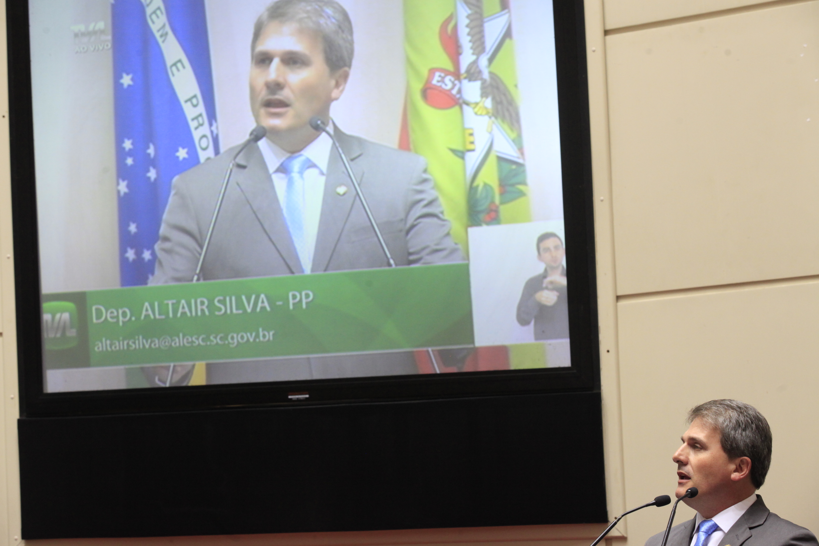 Sessão Ordinária. Deputado Altair Silva (PP).