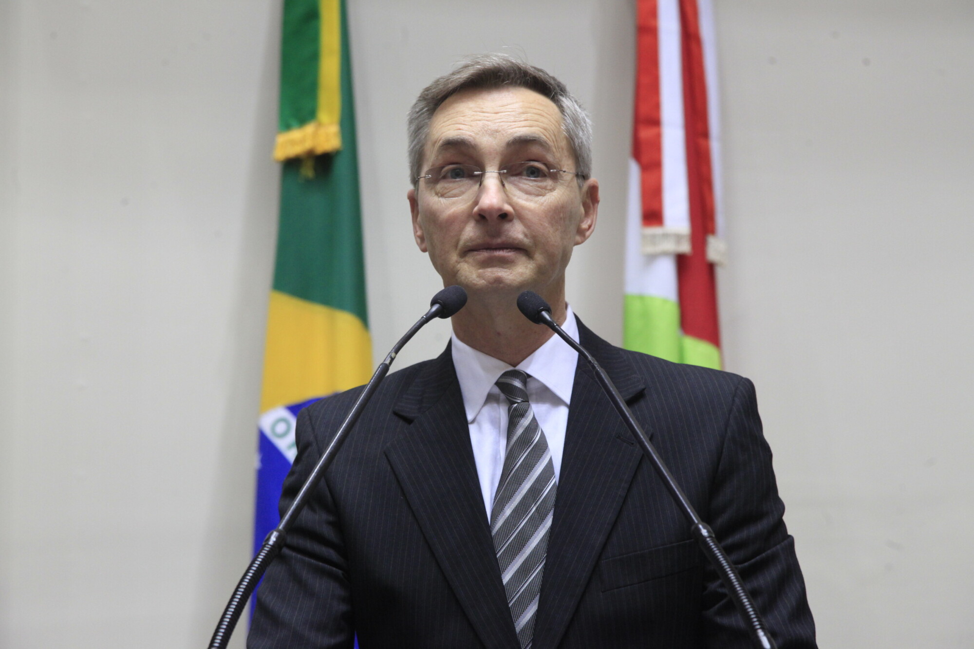 Sérgio Veríssimo Ribeiro, representante dos homenageados.