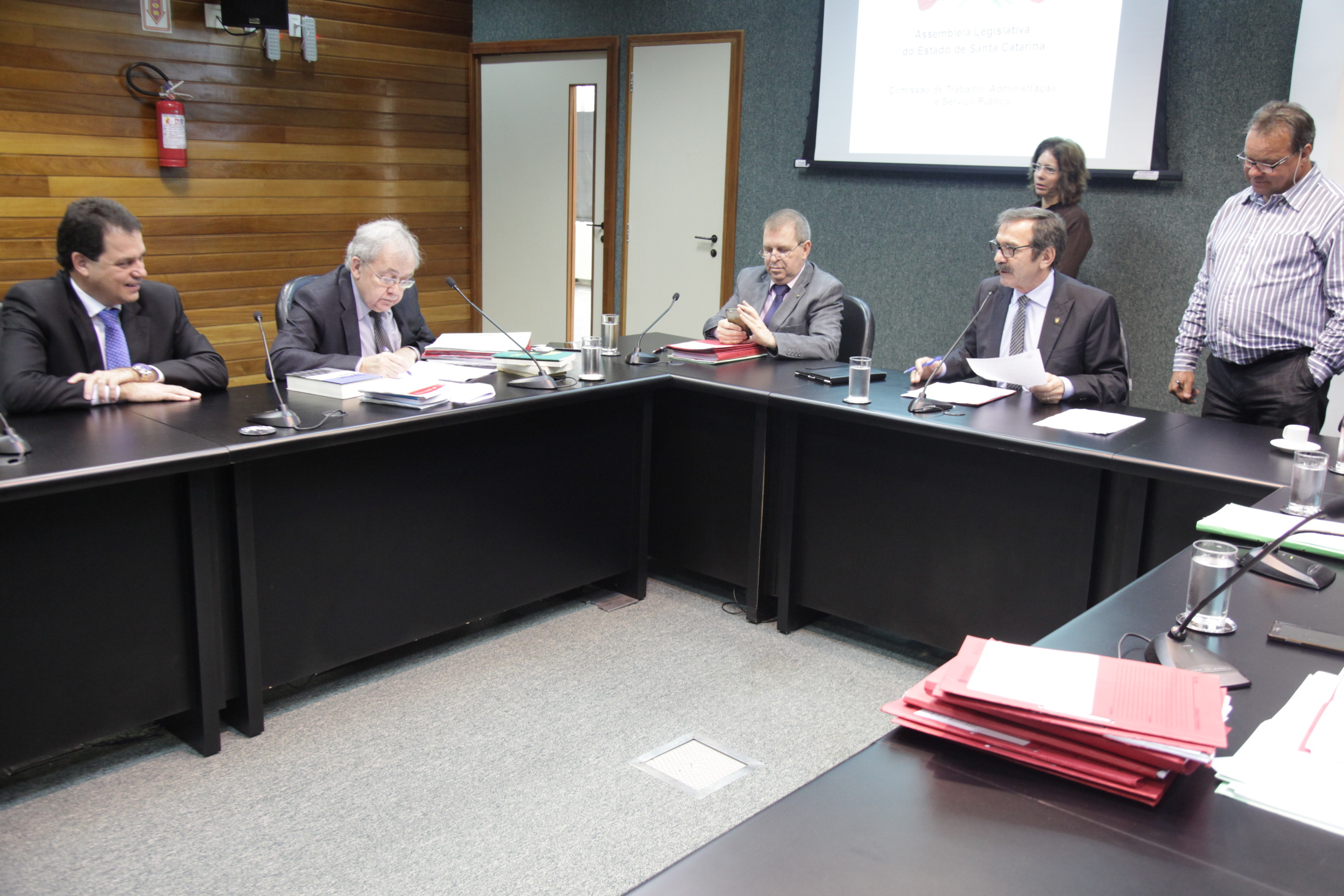 Reunião da Comissão de Trabalho Administração e Serviço Público.