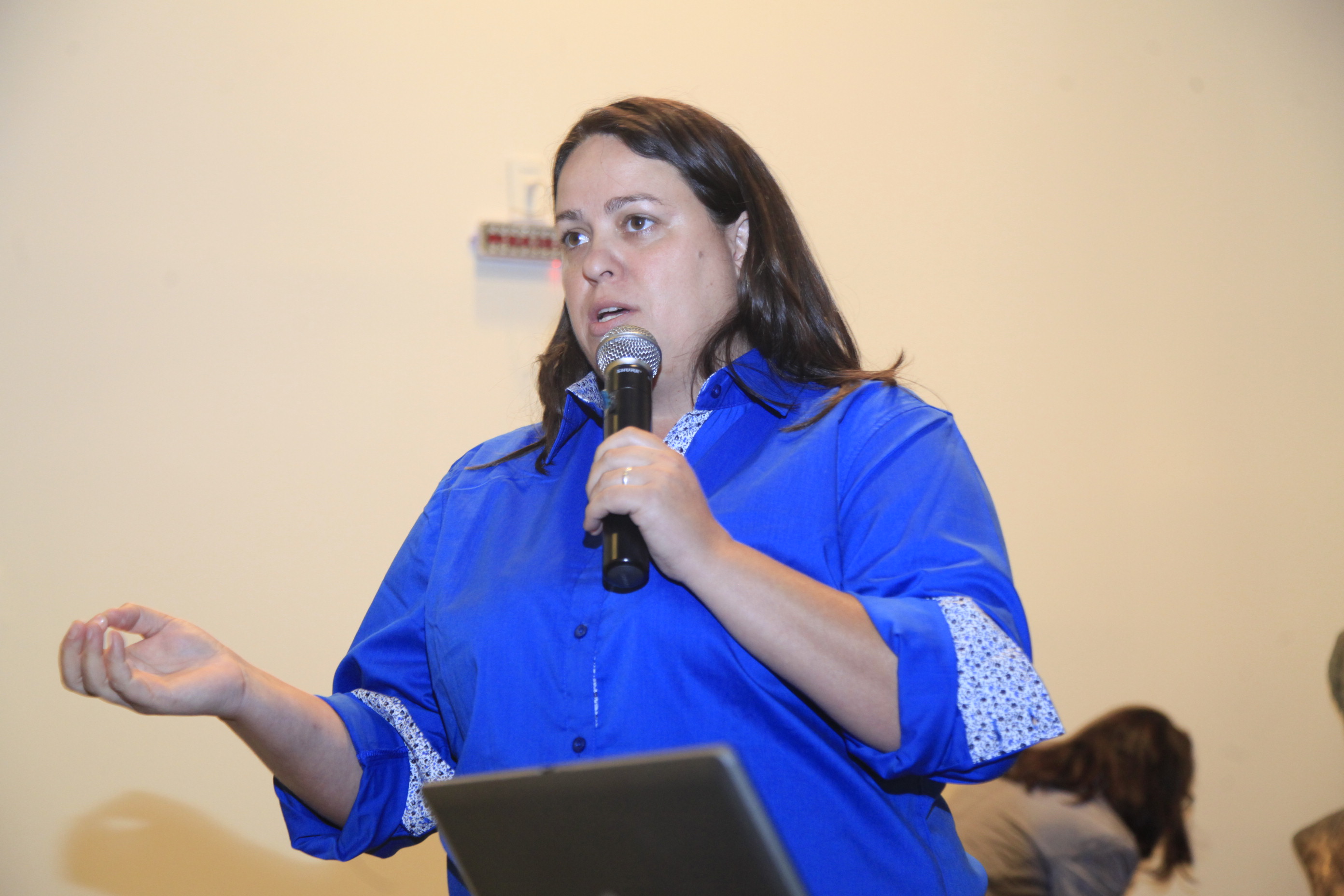 Caroline Schweitzer de Oliveira, Secretária de Atenção à Saúde. Oficina de Capacitação na Atenção a Pessoas em Situação de Violência Sexual.