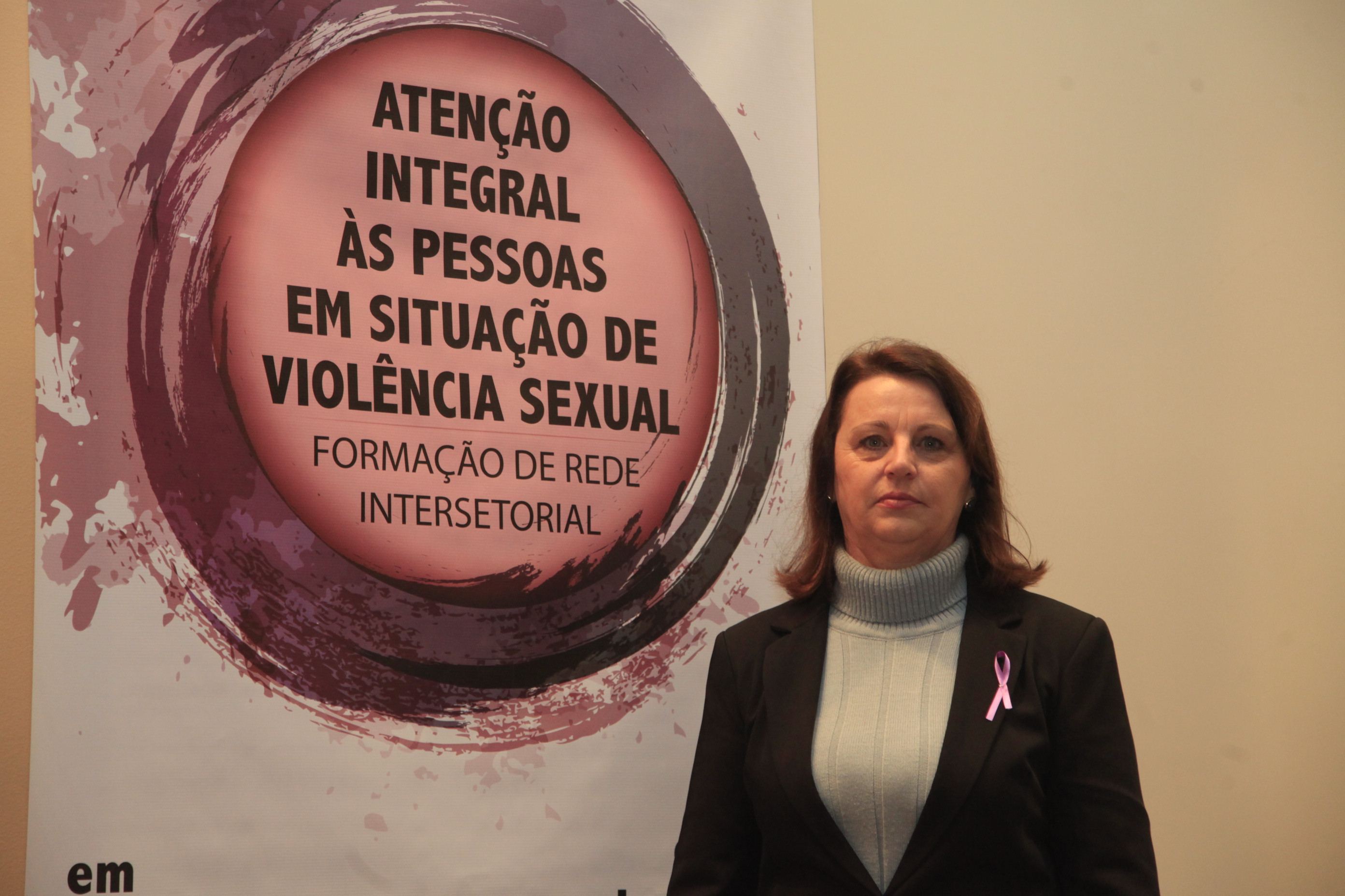 Carmen Delziovo. Oficina de Capacitação na Atenção a Pessoas em Situação de Violência Sexual.
