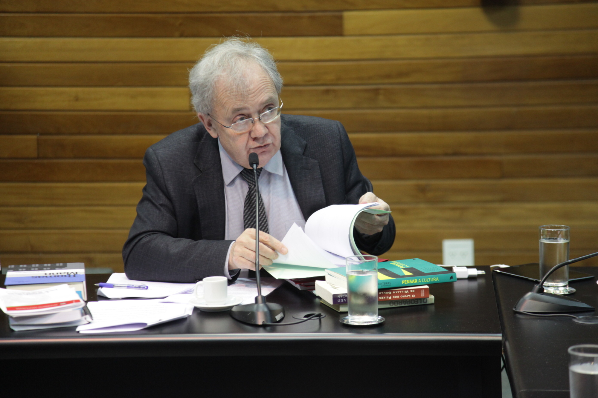 Emenda amplia divulgação de lista de espera para exames, consultas e cirurgias