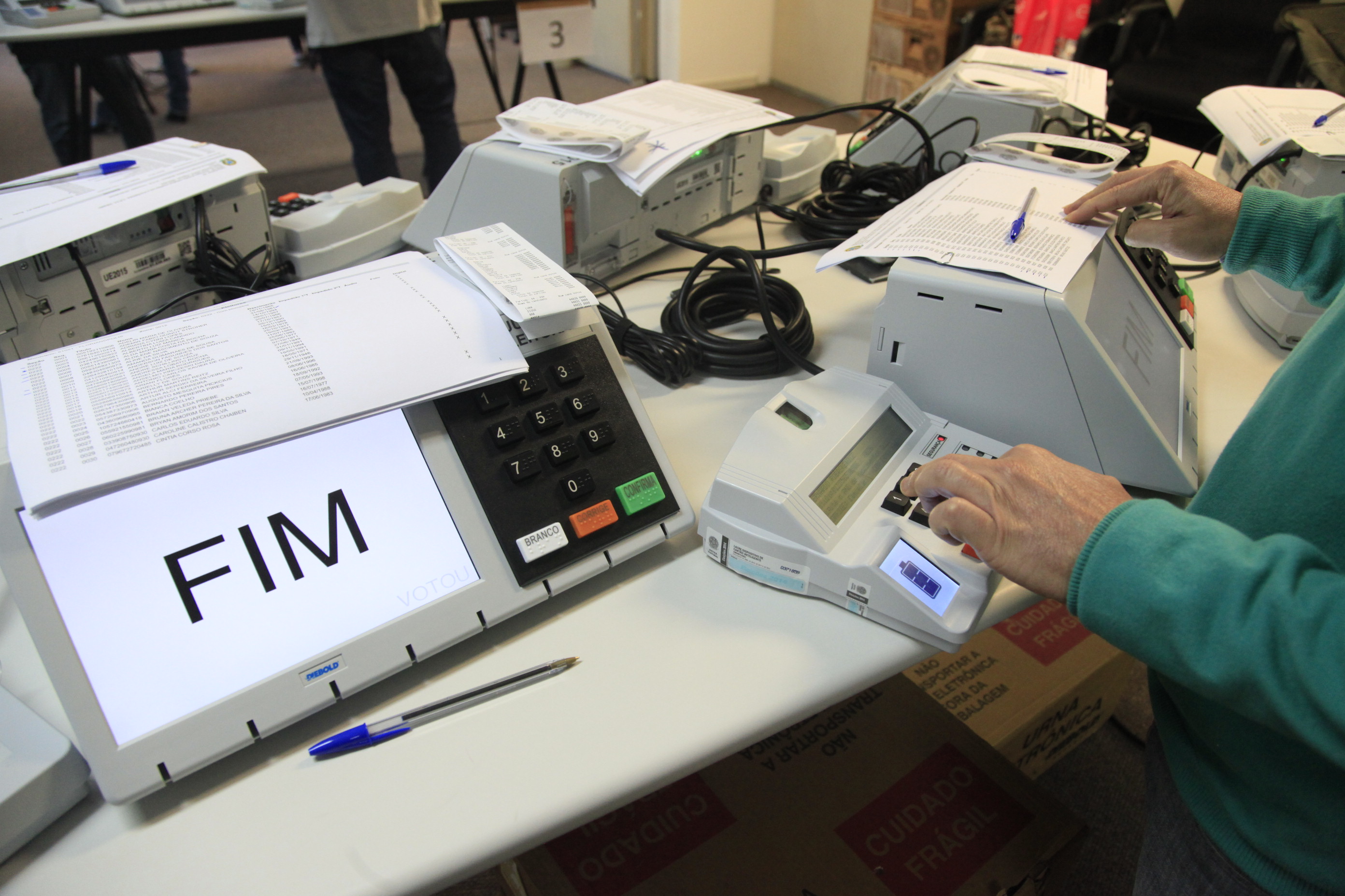 Simulado Nacional e Aplicativo Eleitor.
