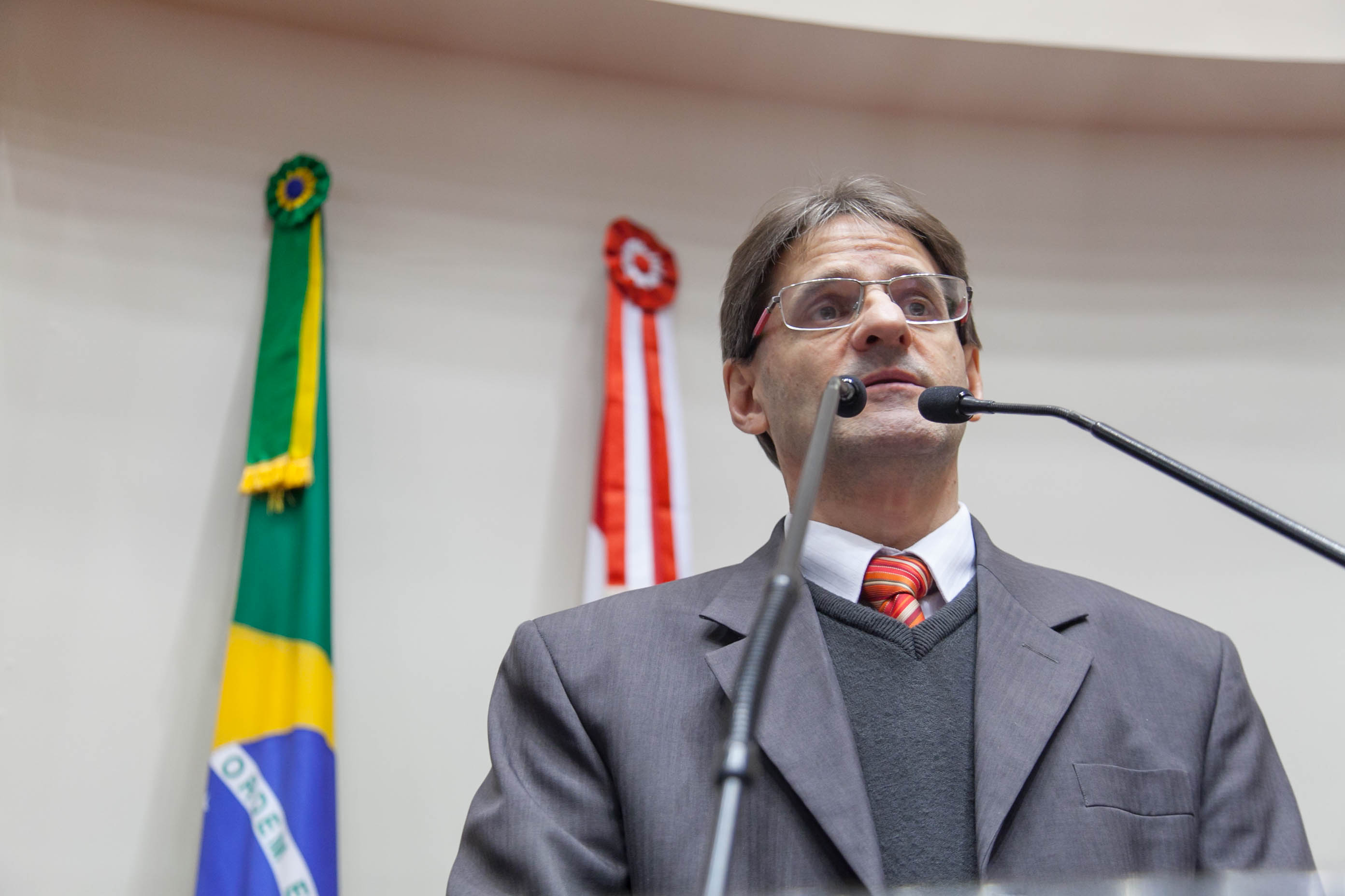 Deputado Neodi Saretta (PT) em Sessão Ordinária