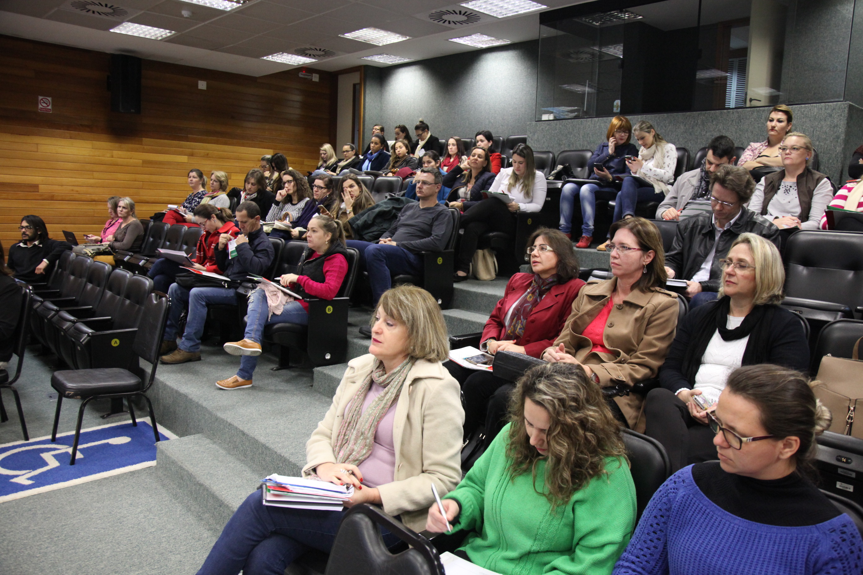 Escola do Legislativo Promove Oficinas de Capacitação.