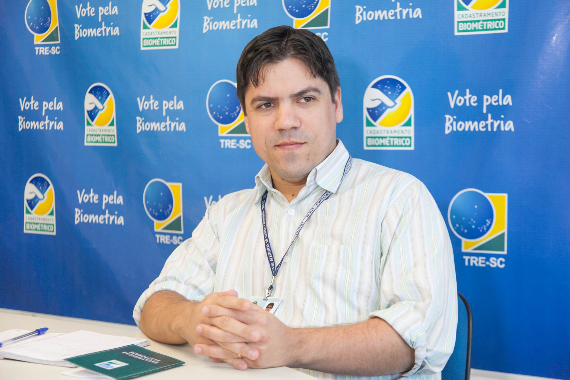 140 mil terão de justificar o voto porque não fizeram o cadastramento biométrico