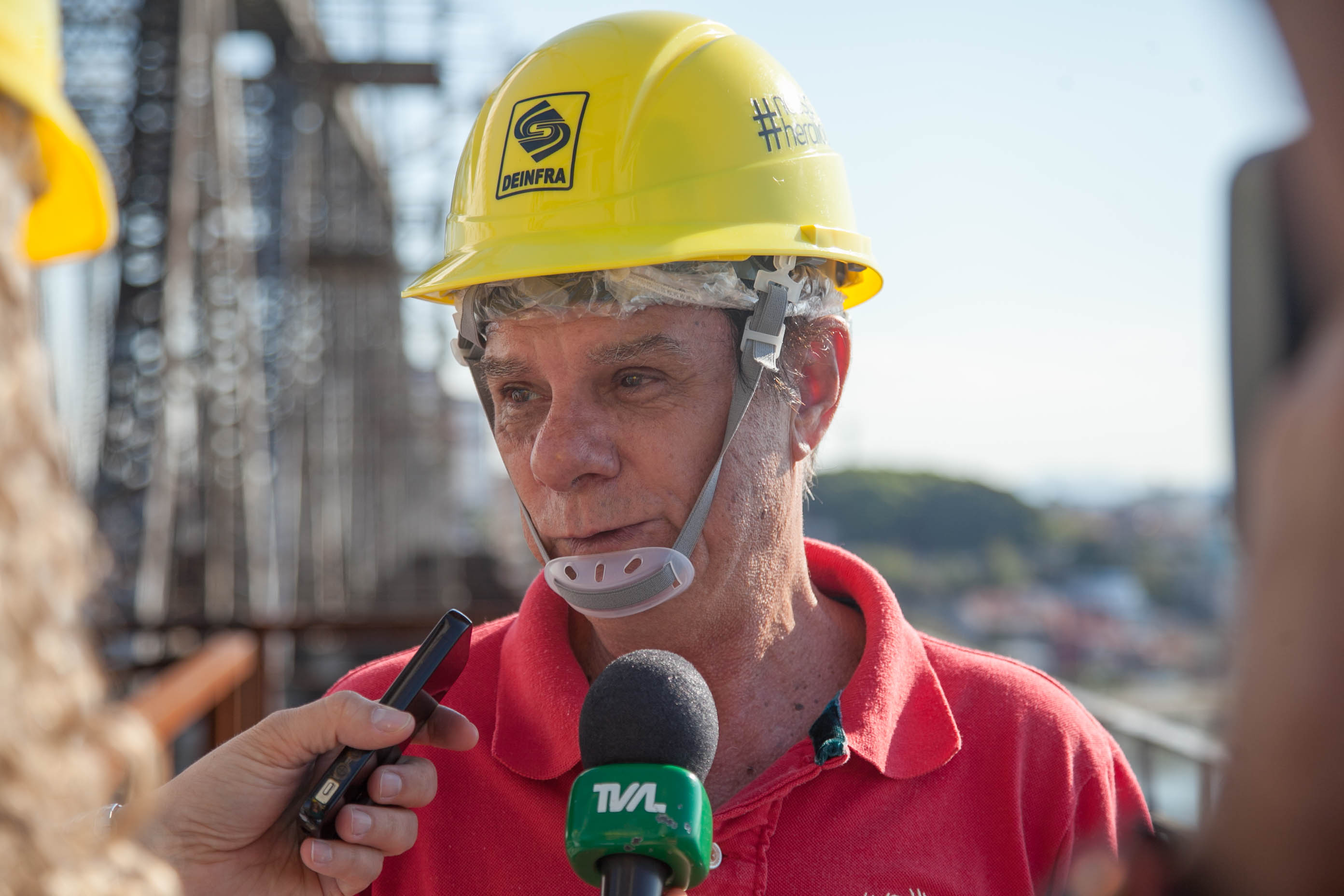 Claudio Garcia, em Visita Guiada à Ponte Hercílio Luz