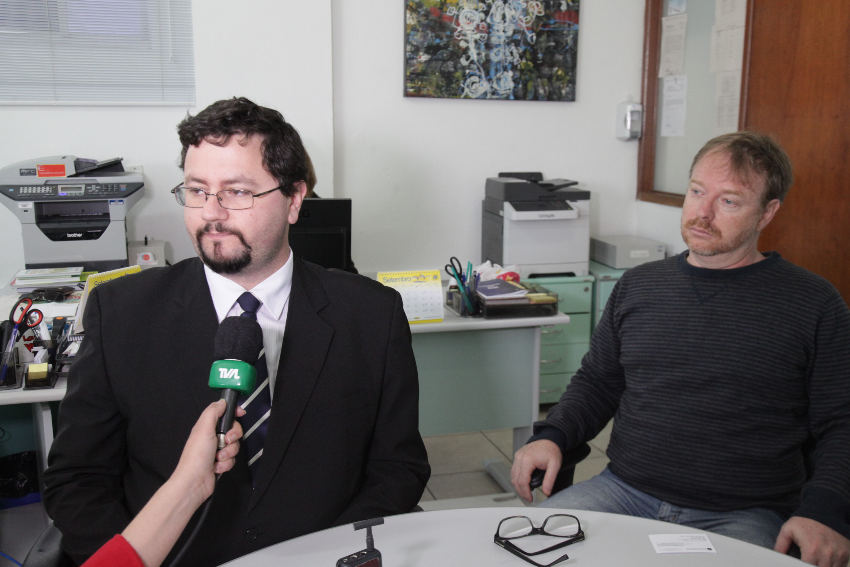 Márcio Welter, Assesor de Planejamento Instituciona e Enio Rubem Lucca Júnior, Assistente Técnico de Planejamento Institucional em ALESC apresenta Case em Brasília