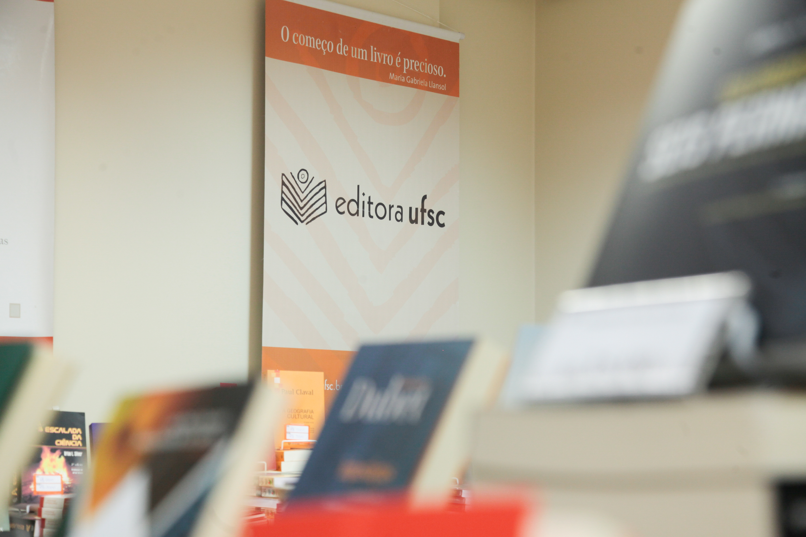 Feira de Livros da UFSC.