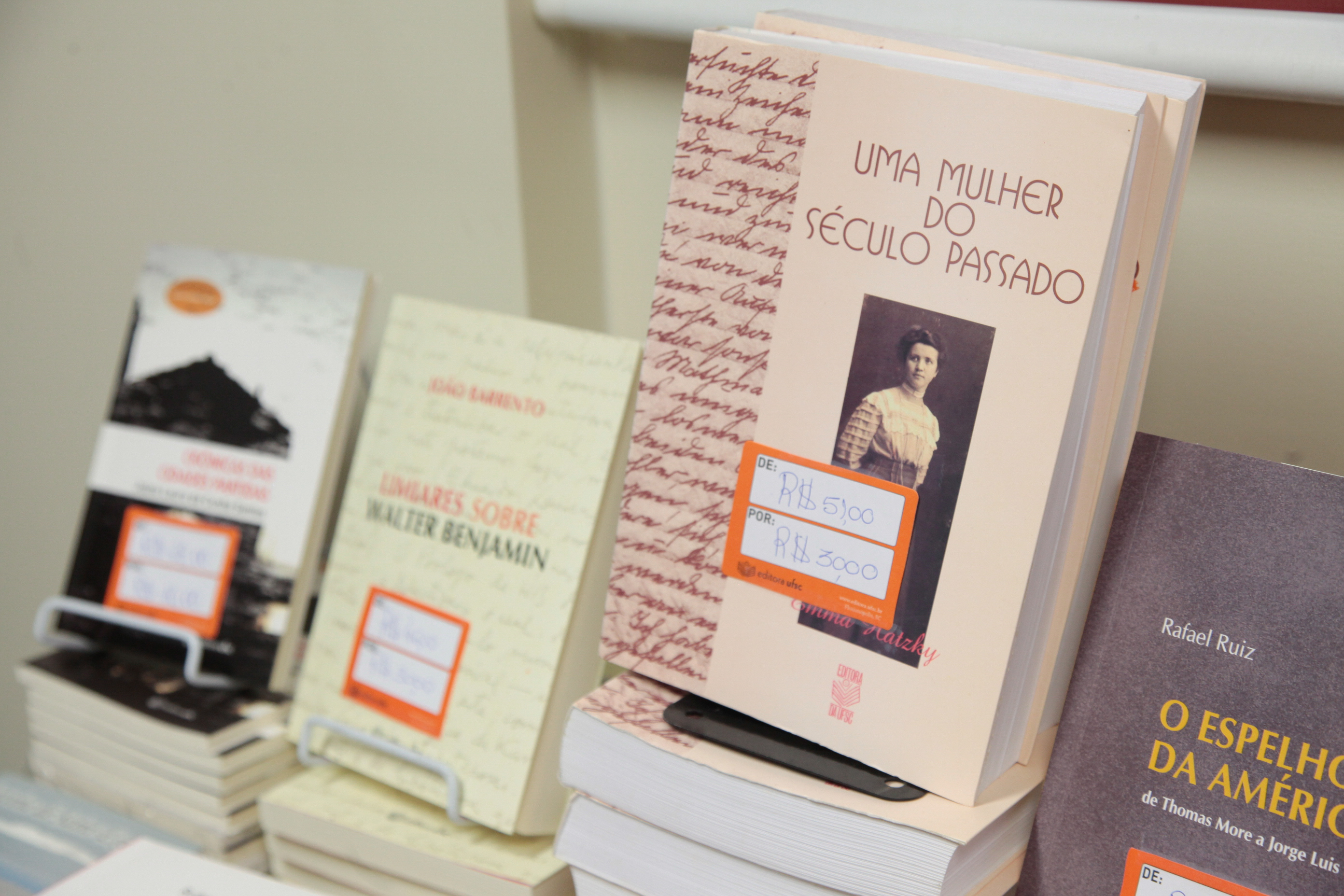 Feira de Livros da UFSC.