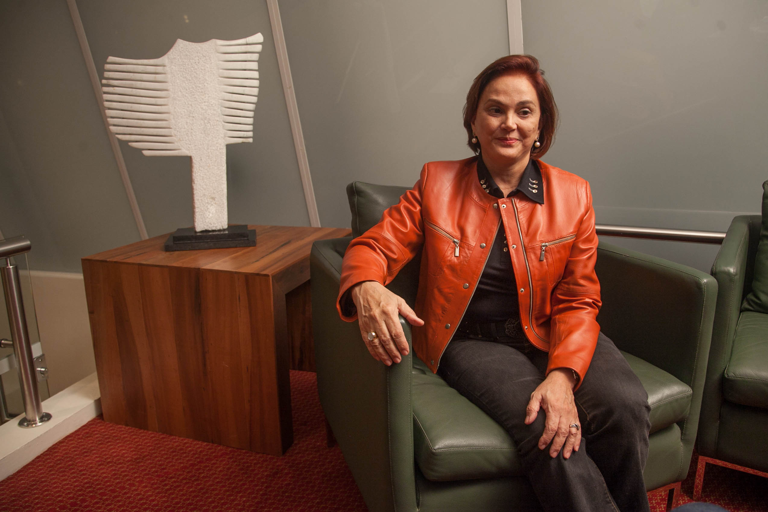 Dra. Susana Nunes Machado - neurologista.