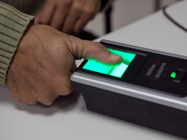 Eleitores que não fizeram cadastramento biométrico deverão justificar o voto