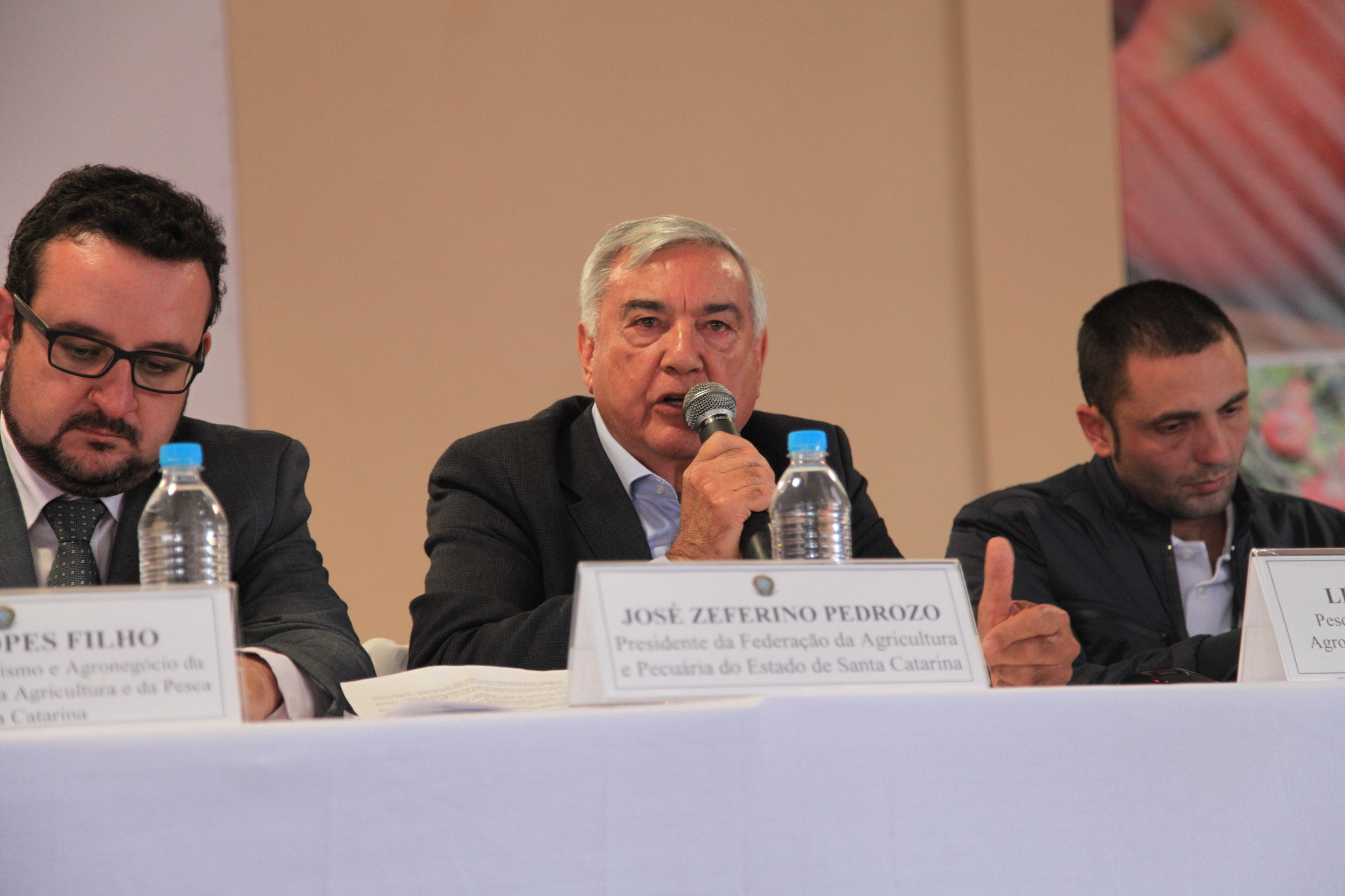 Ciclo de Debates sobre a Maçã em São Joaquim. José Zeferino Pedroso.