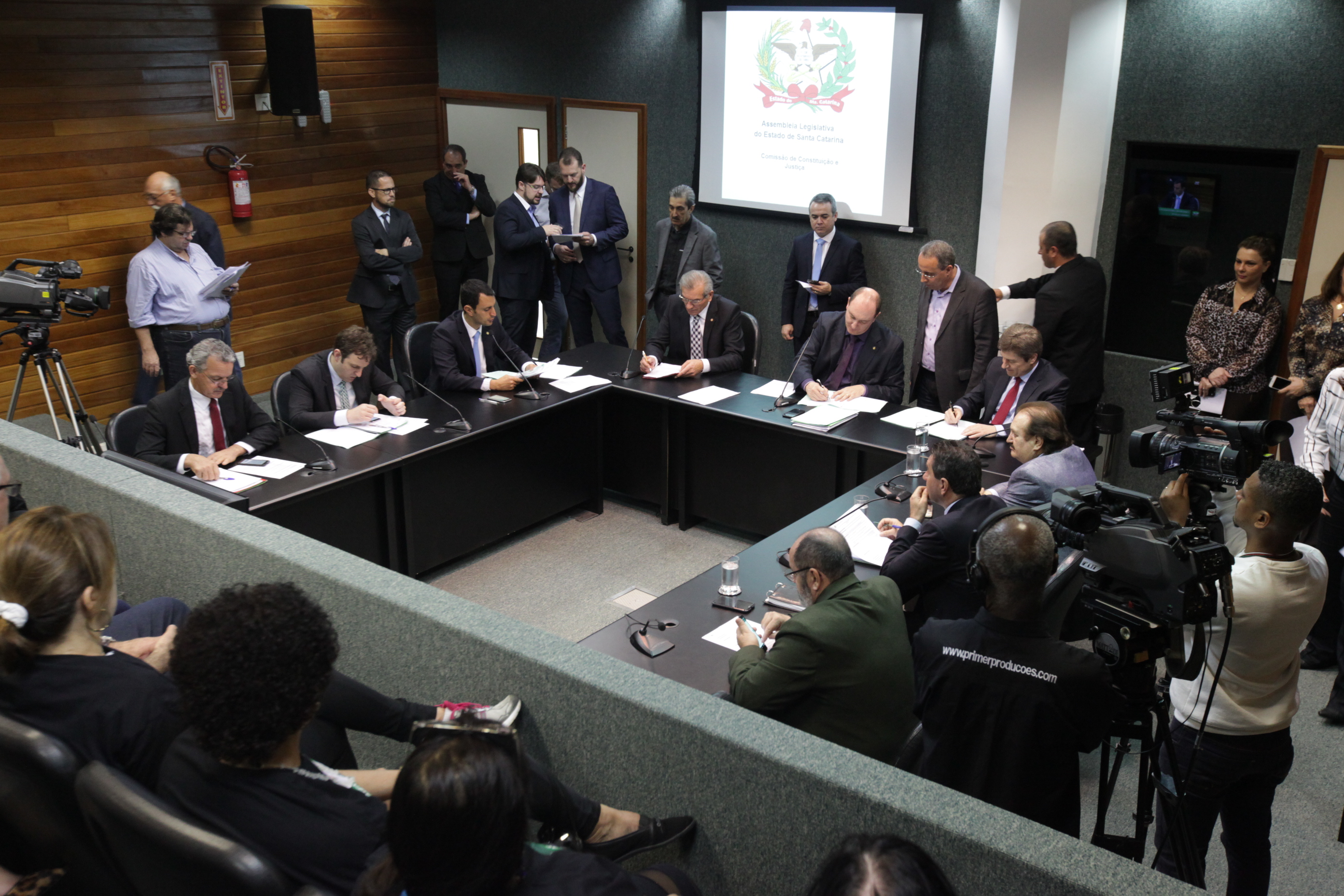 Reunião da Comissão de Constituição e Justiça.