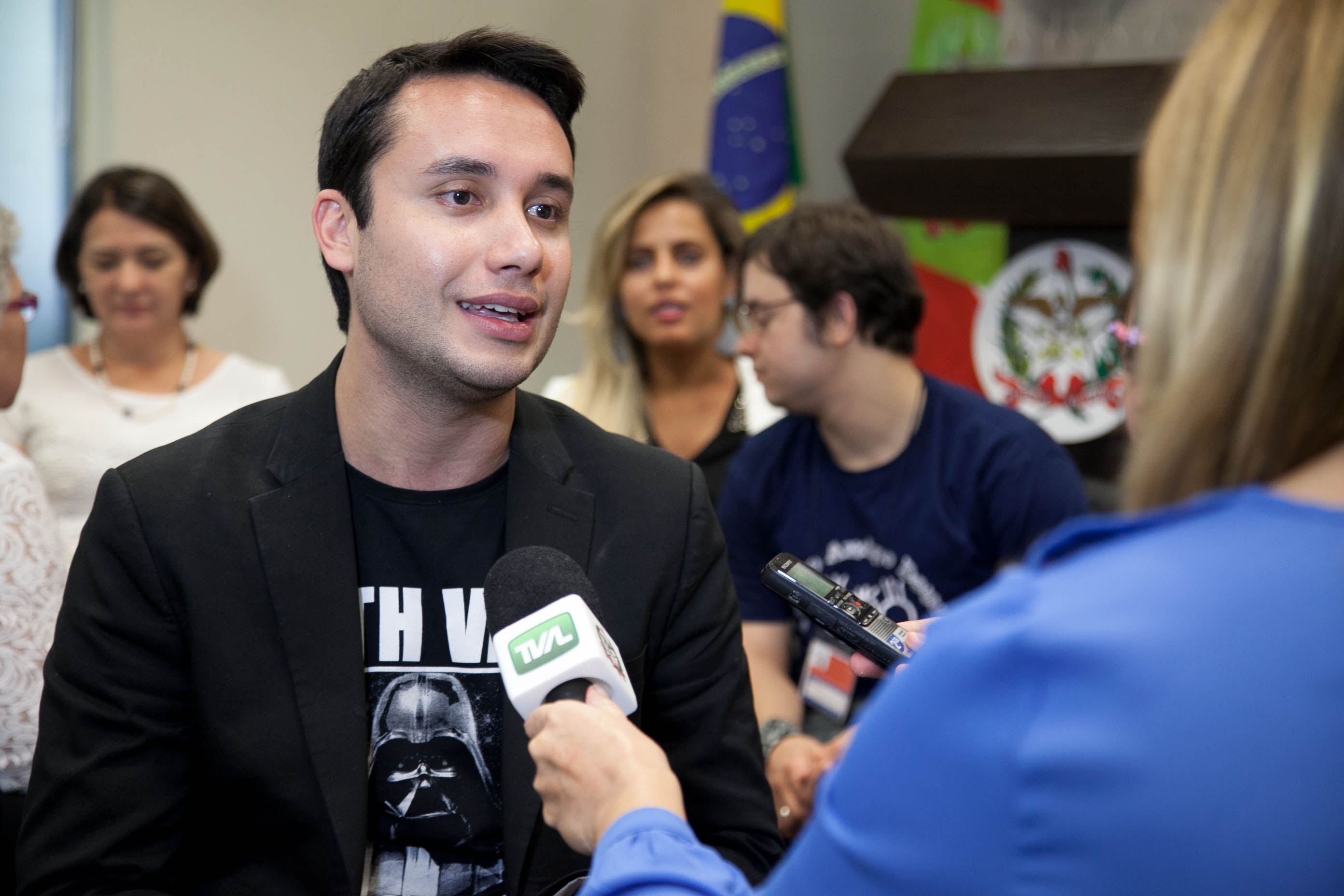 Entrevista com diretor do filme Cromossomo 21. Alex Duarte, escritor e diretor do filme Cromossomo 21.