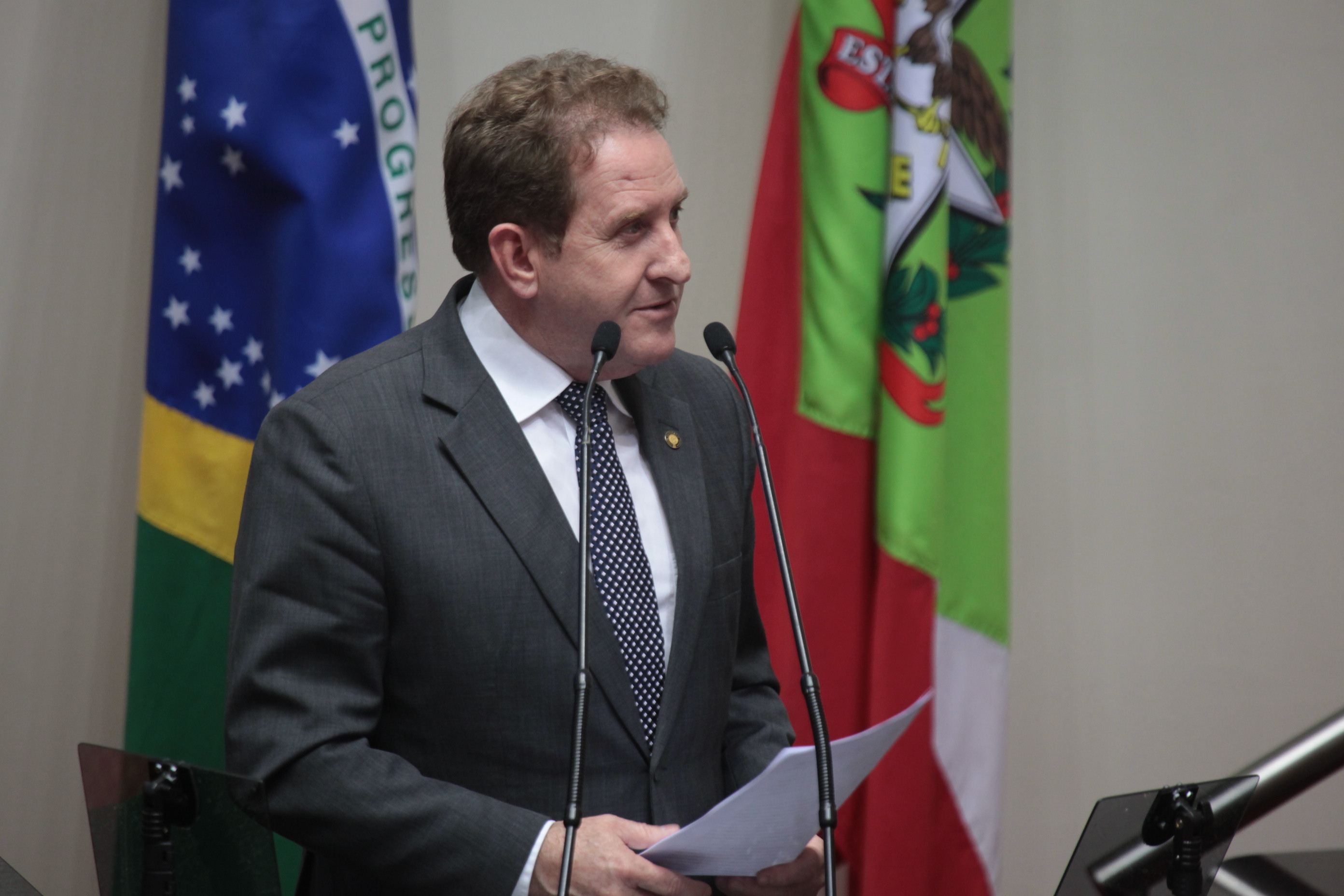 Sessão Ordinária. Deputado Valmir Comin (PP)  Foto: Miriam Zomer/Agência AL