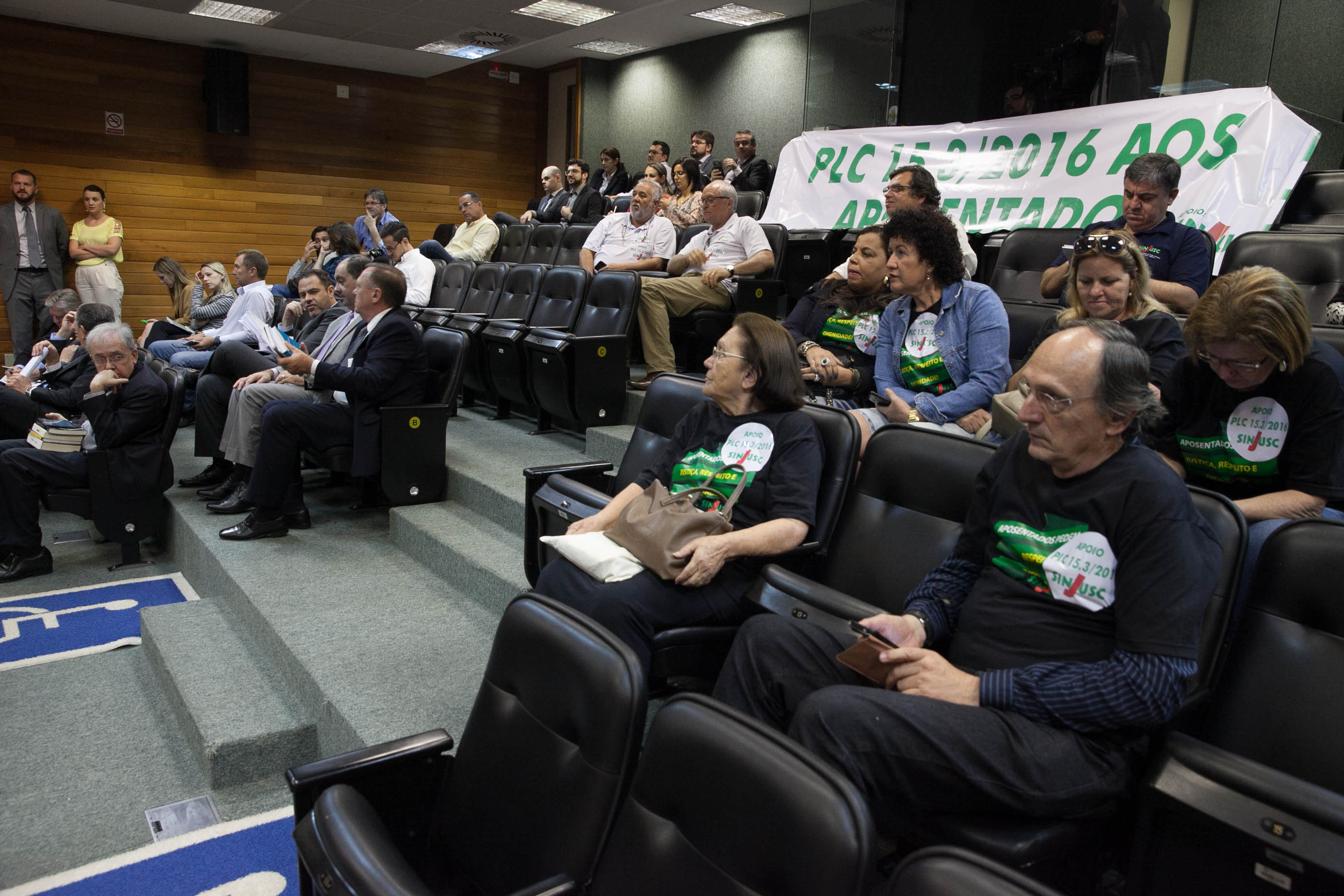 Comissão Conjunta: CCJ, Trabalho e Finanças