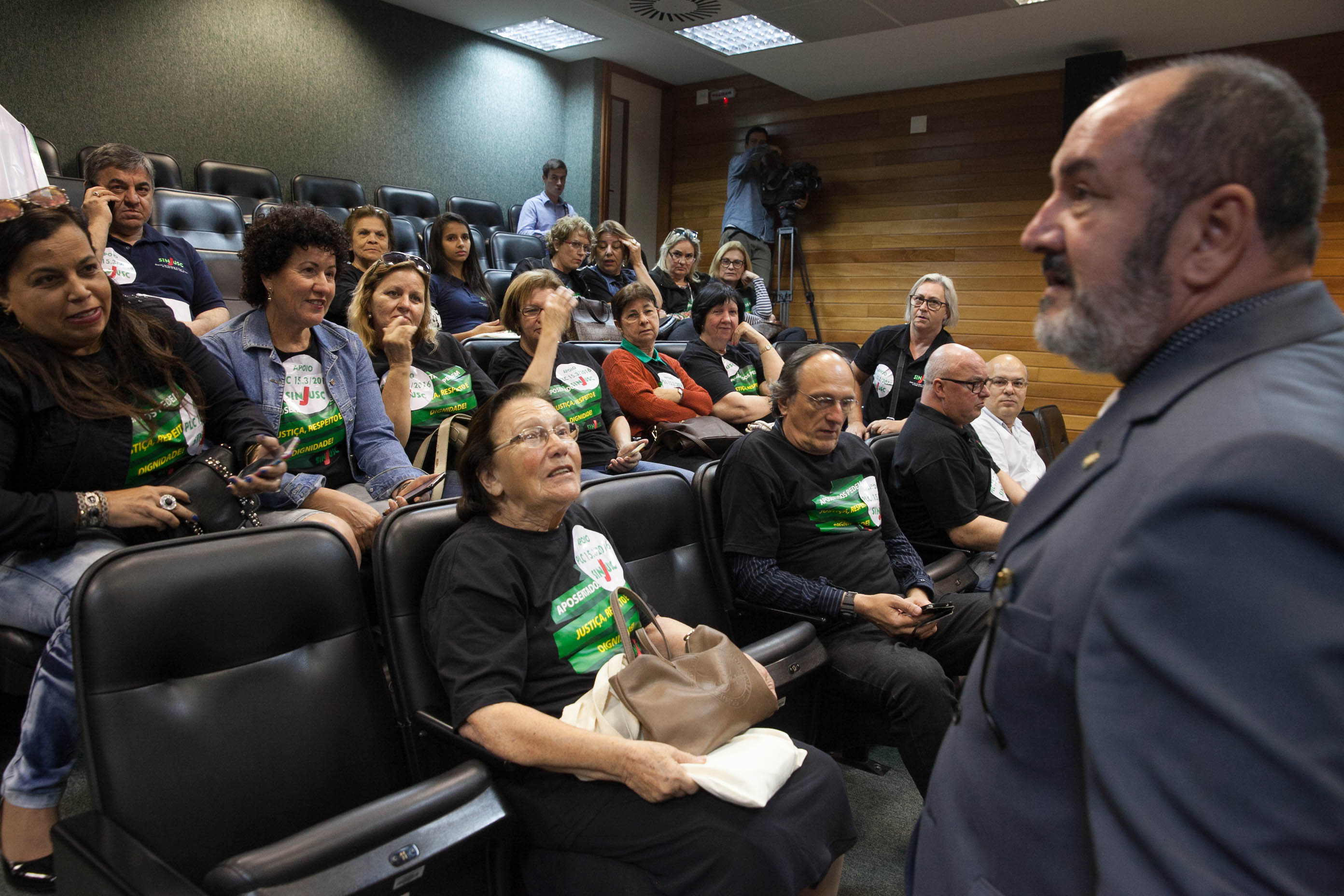 Comissão Conjunta: CCJ, Trabalho e Finanças