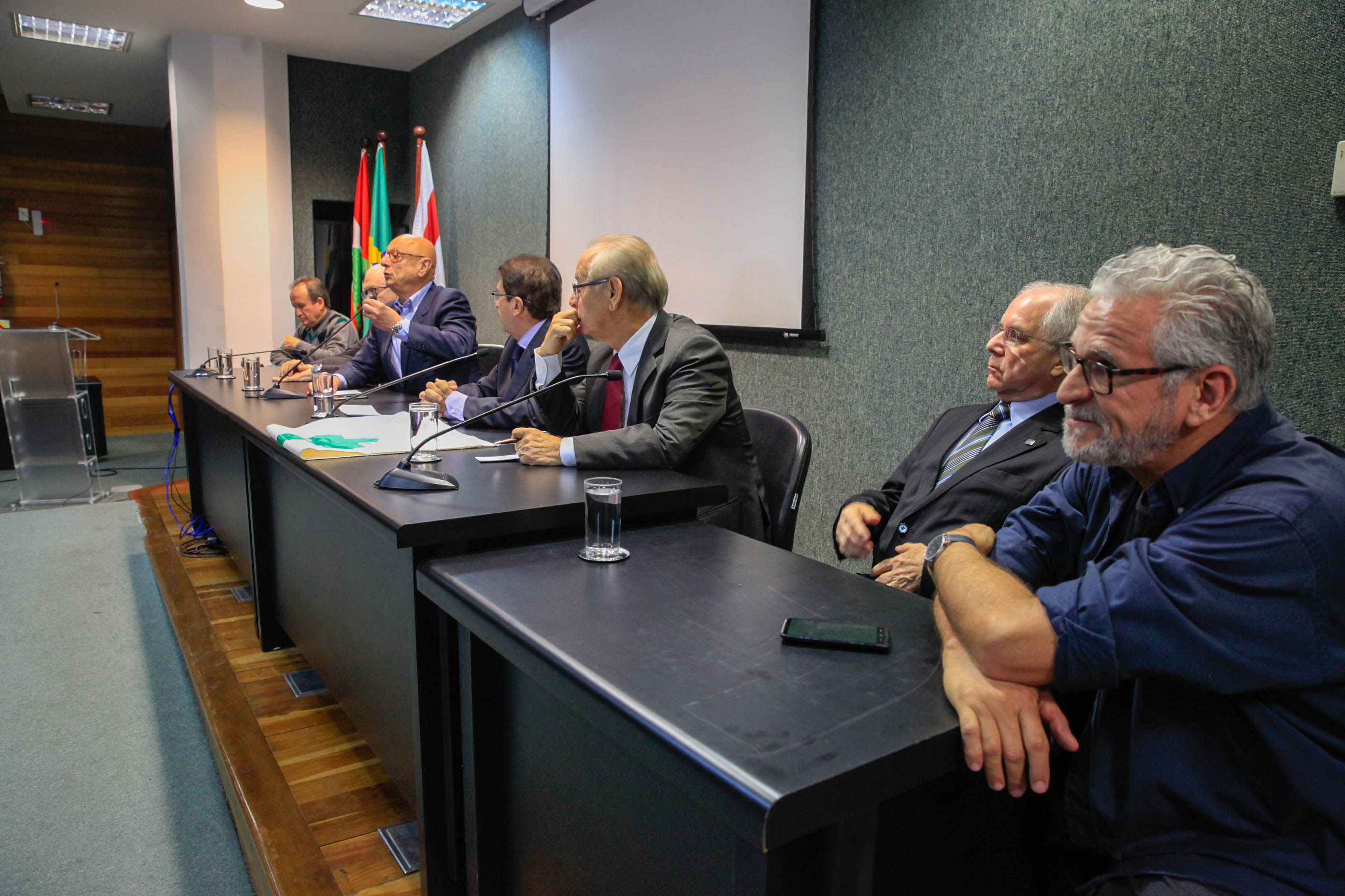 Exibição de Documentário sobre o Contestado